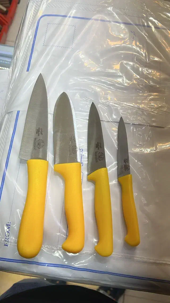 چاقو سر اشپز  و چاقو قصابی و چاقو جوجه زن|ظروف پخت‌وپز|ایلام, |دیوار