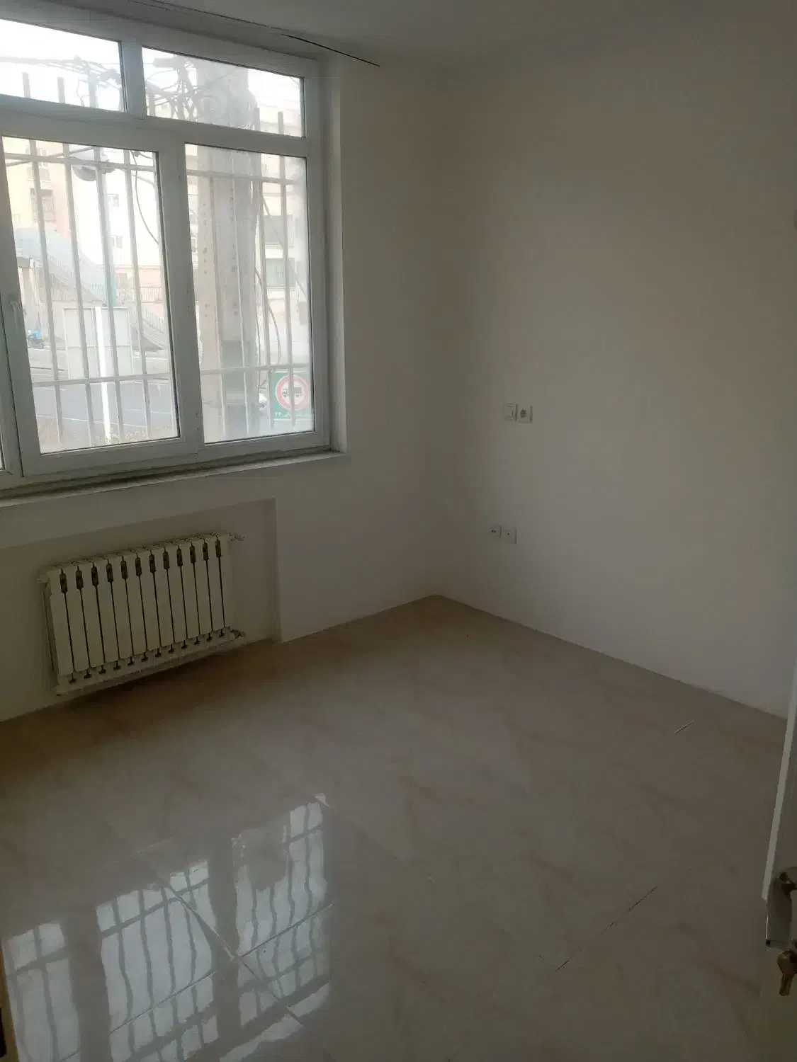 65متر ، 2خوابه ، بازسازی شده