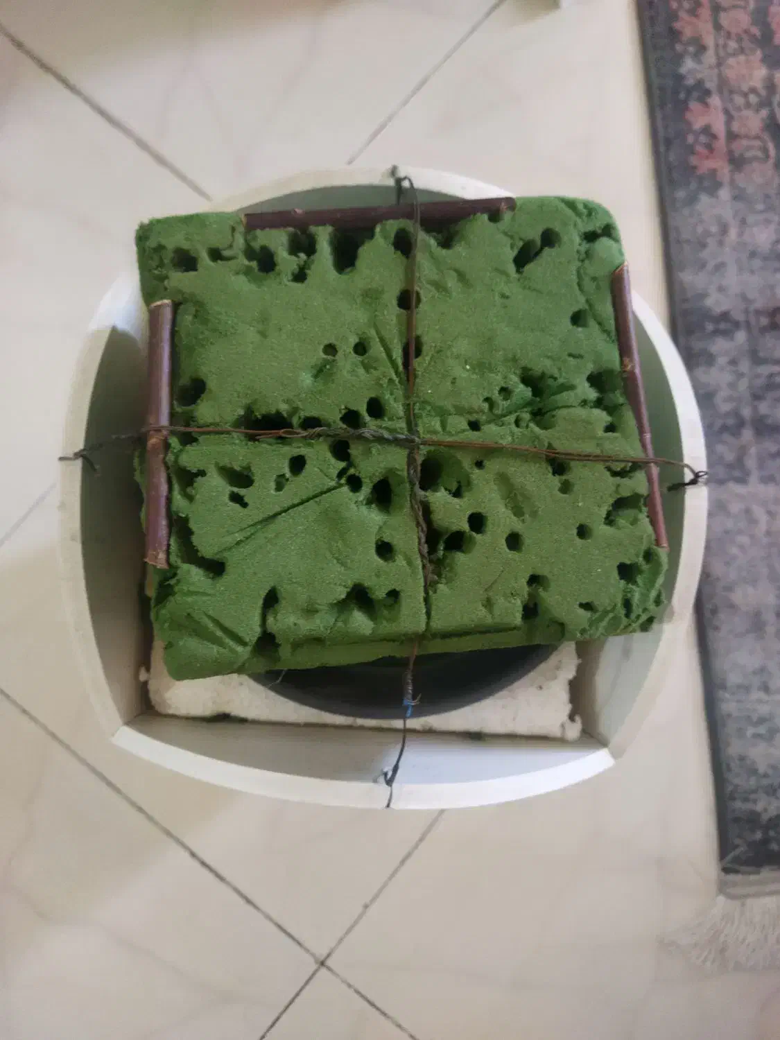 پایه ی گل و گلدان|گل مصنوعی|پرند, فاز ۶|دیوار