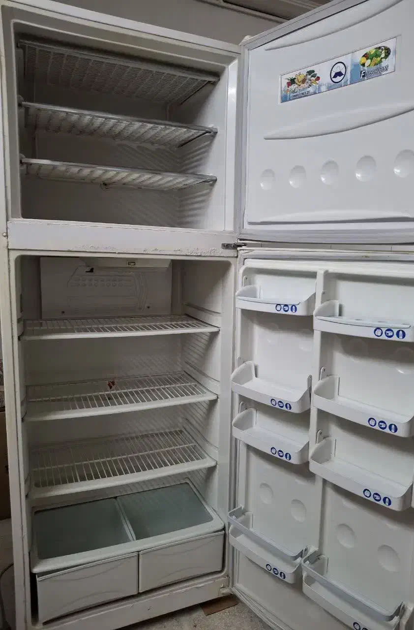 یخچال فریزر|یخچال و فریزر|قم, نوبهار|دیوار