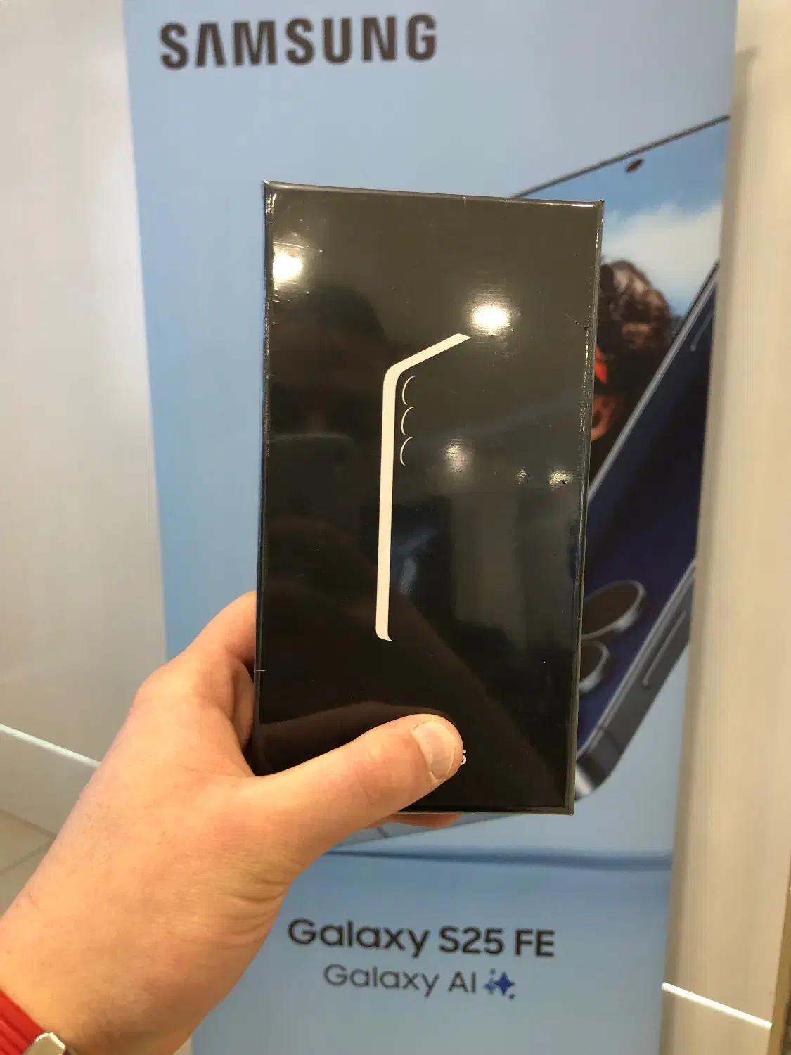 s25FE|موبایل|تهران, اکباتان|دیوار