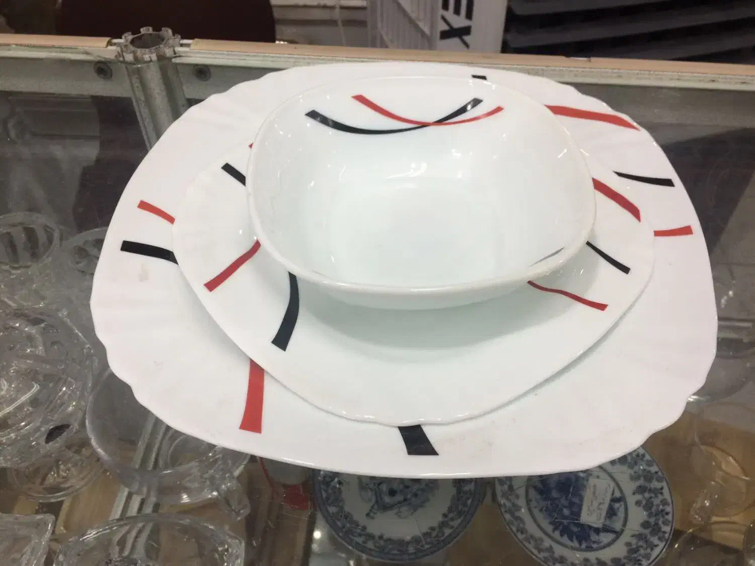 سرویس ارکوپال ۲۶ پارچه|ظروف سرو و پذیرایی|رفسنجان, |دیوار