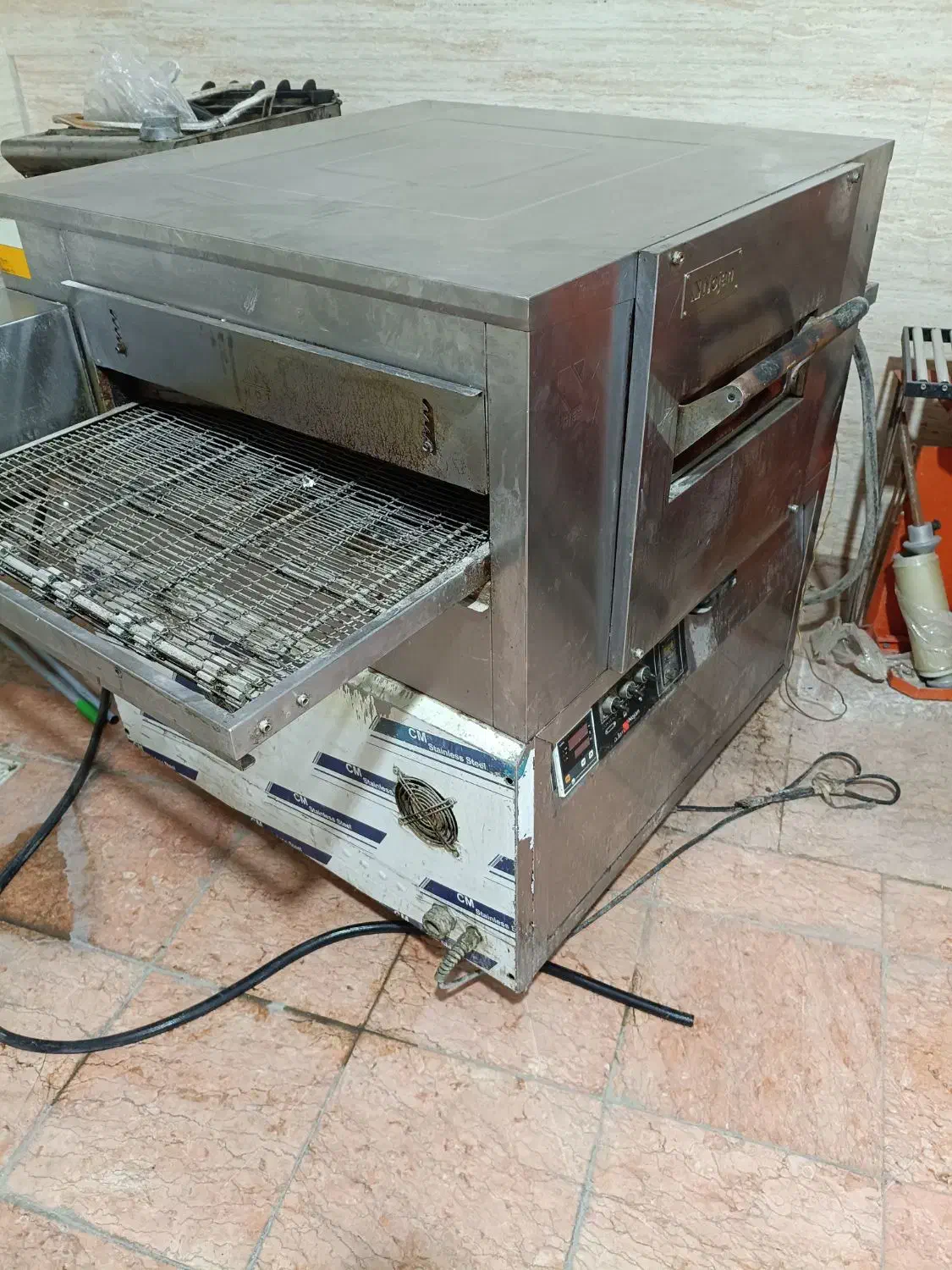 فروش و خریدار انواع فرپیتزا وسرخ کن|فروشگاه و مغازه|شهریار, شهریار|دیوار