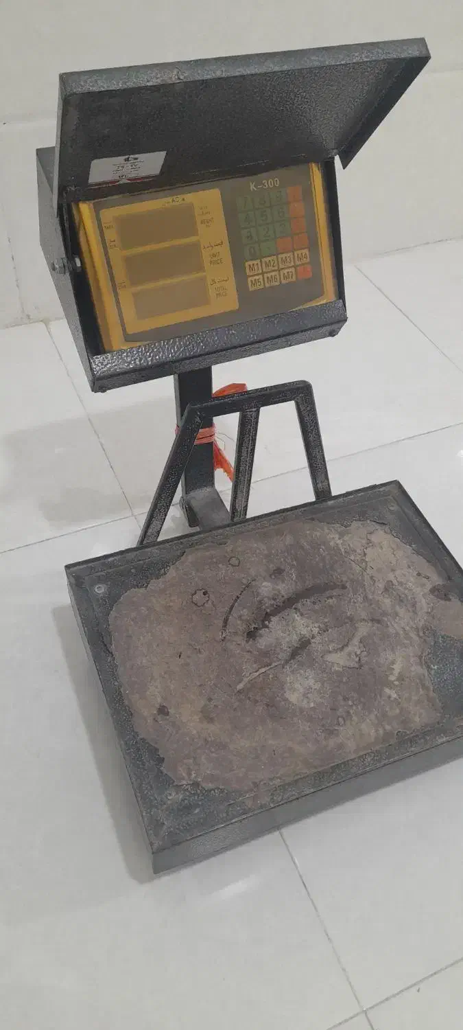 ترازو ۱۰۰ کیلویی|فروشگاه و مغازه|سلماس, |دیوار