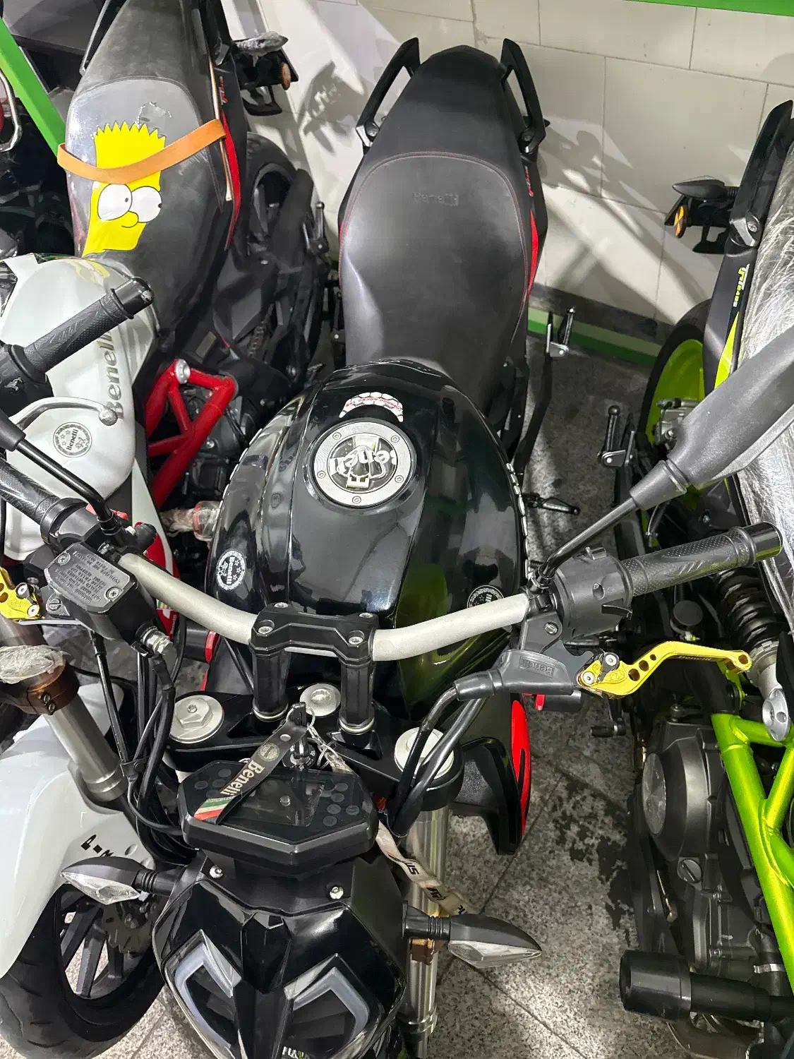 بنلی دو سیلندر|موتورسیکلت|اصفهان, عسگریه|دیوار