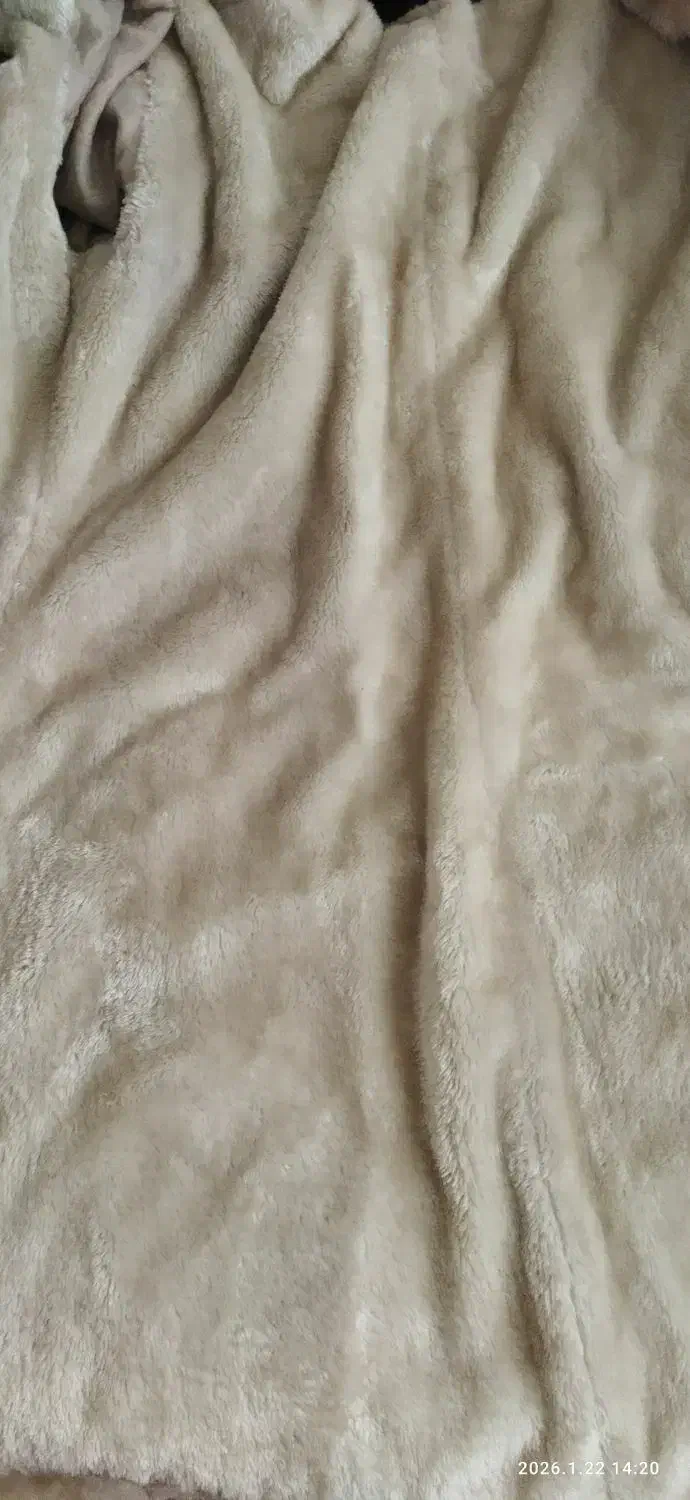 پالتو در حد نو|لباس|پاکدشت, پاکدشت (مامازند)|دیوار