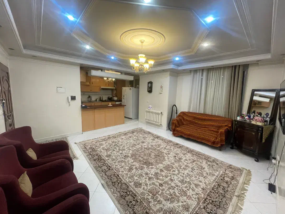 ۷۶ متر // ۲ پارکینگ // خیابان معینی  تصاویر واقعی