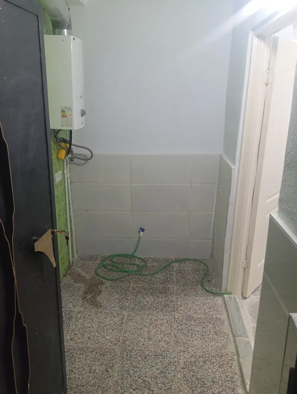 اجاره آپارتمان دربست|اجارهٔ آپارتمان|هشتگرد, ینگی امام|دیوار