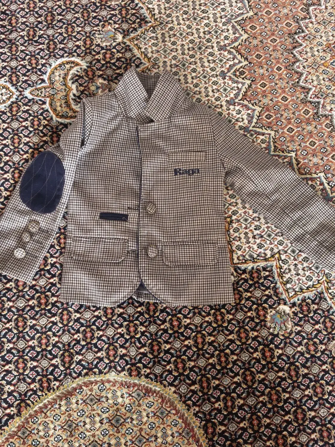 کت بچگانه|کفش و لباس بچه|بیرجند, |دیوار