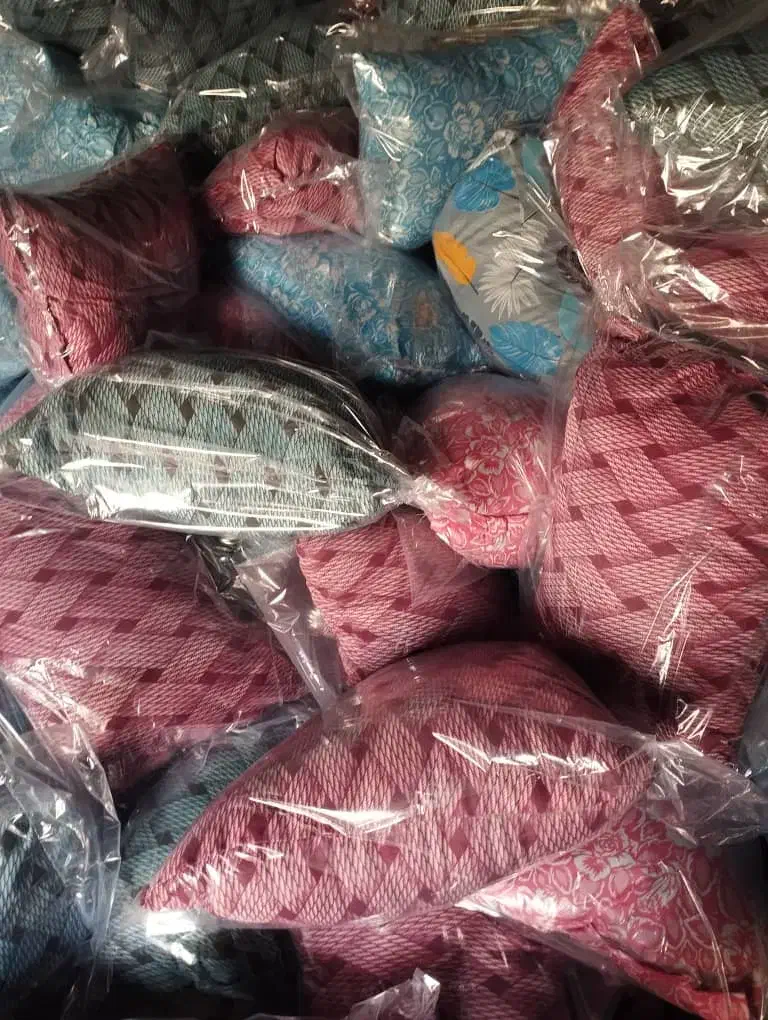 بالش زیر سری کرکی|رختخواب، بالش، پتو|دوگنبدان, |دیوار