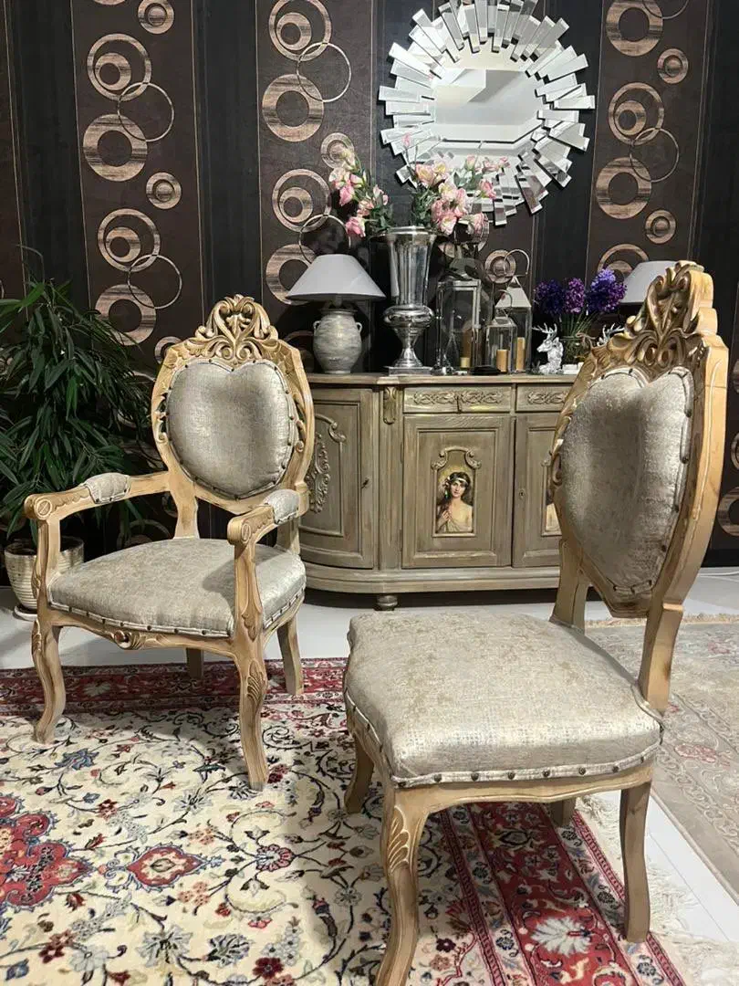 مبل ۹ نفره همراه جلومبلی و دو عدد عسلی|مبلمان خانگی و میز عسلی|خرمآباد, |دیوار