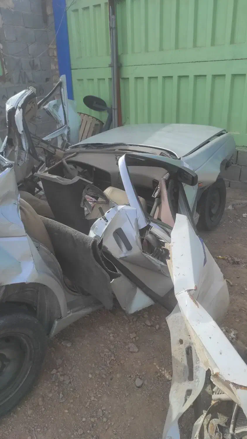 پژو 405 تصادفی موتور گیربکس پلمپ|خودرو سواری و وانت|زاهدان, |دیوار