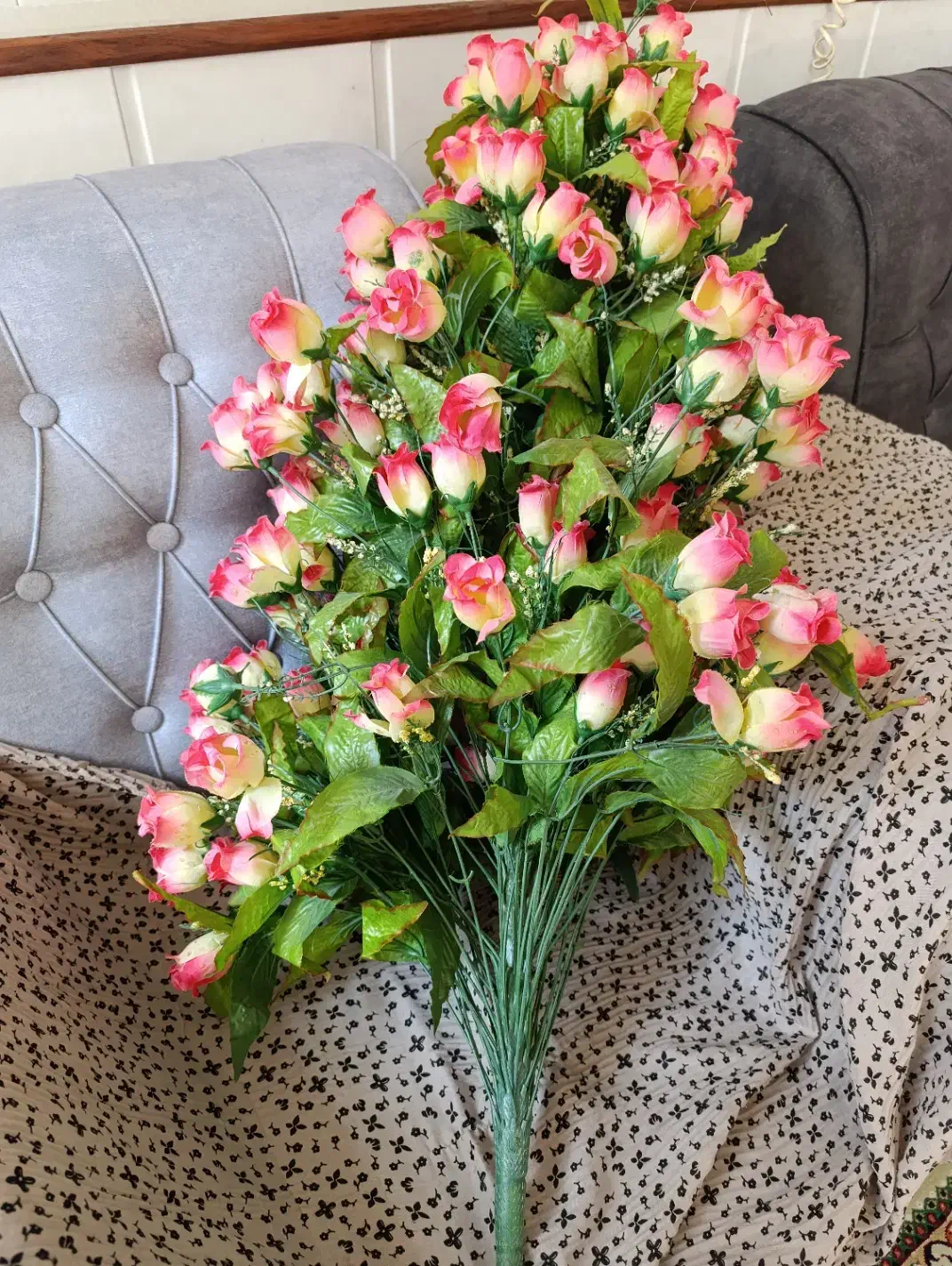 گل مصنوعی خیلی خوش رنگ|گل و گیاه طبیعی|یزد, |دیوار