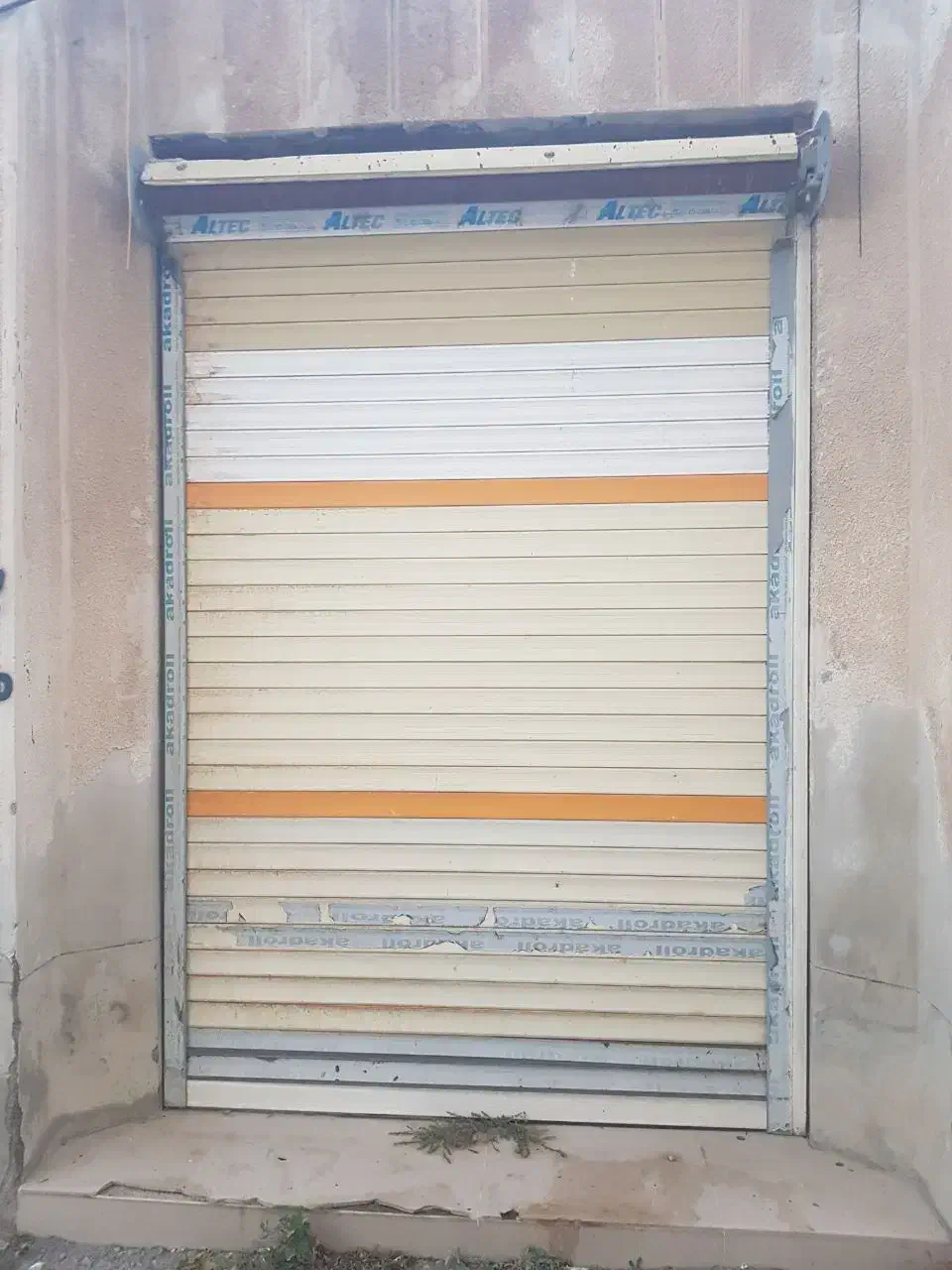 کرکره برقی دست دوم|مصالح و تجهیزات ساختمان|اردبیل, |دیوار