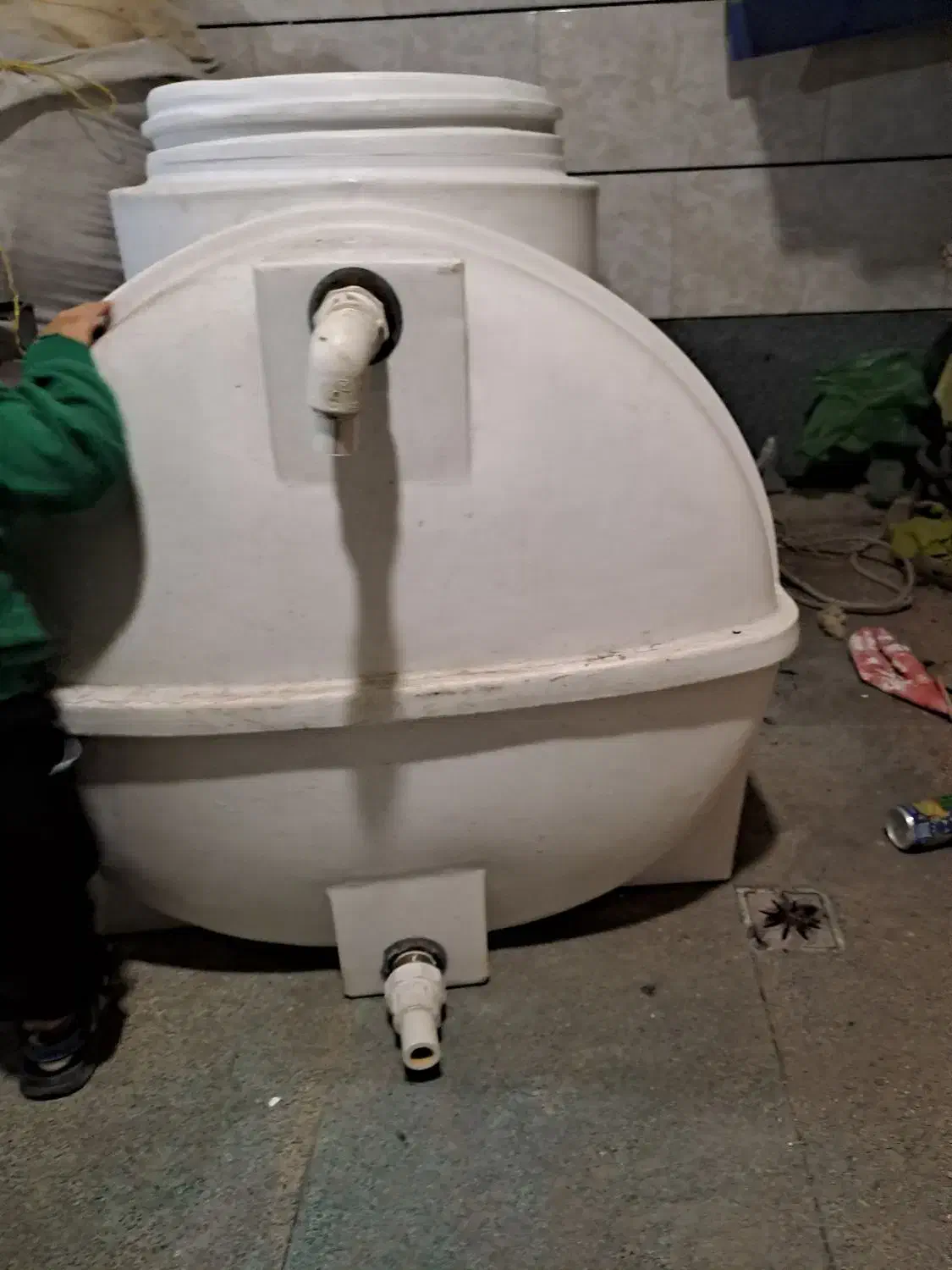 منبع آب|مصالح و تجهیزات ساختمان|ماهدشت, |دیوار