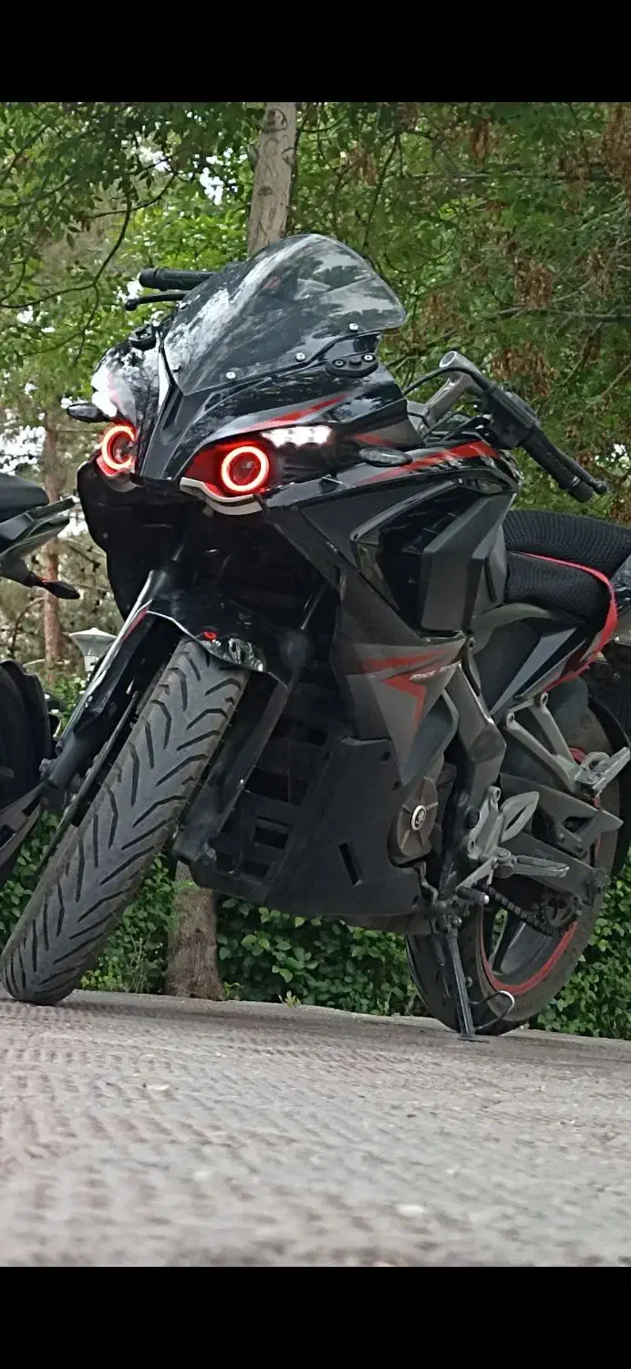 آر اس 200 مدل ۹۵ درحد|موتورسیکلت|اصفهان, خرم|دیوار