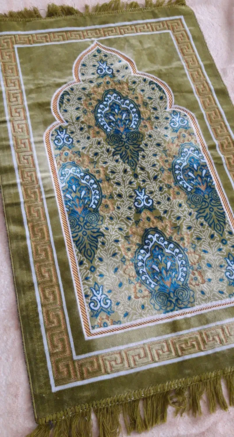 ۳عدد سجاده زیبا|صنایع دستی و سایر لوازم تزئینی|شیراز, شهرک گلستان|دیوار