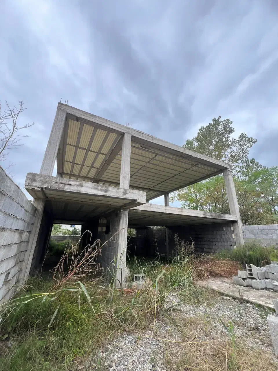 ویلای نیمه ساخته|فروش خانه و ویلا|شیرود, |دیوار