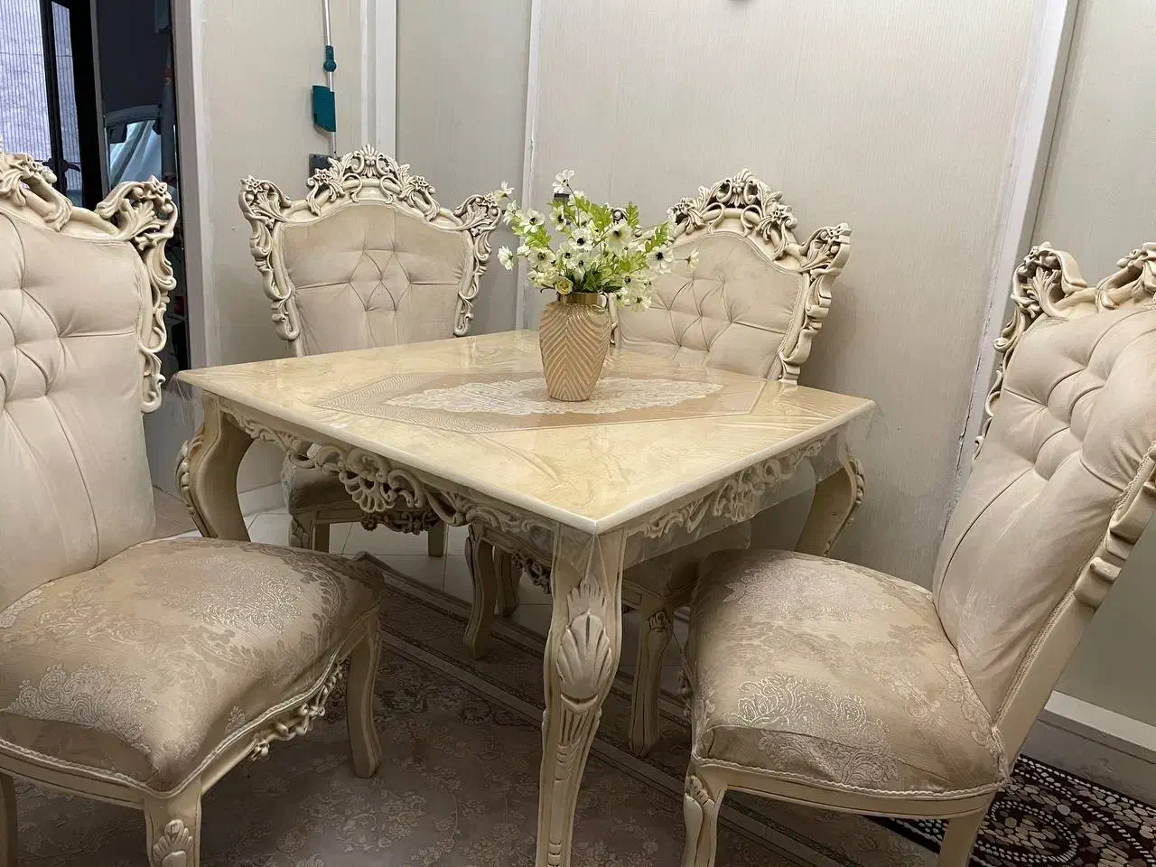 میز نهار خوری 4نفر سلطنتی چوب راش|میز و صندلی غذاخوری|فردیس, نسترن غربی|دیوار