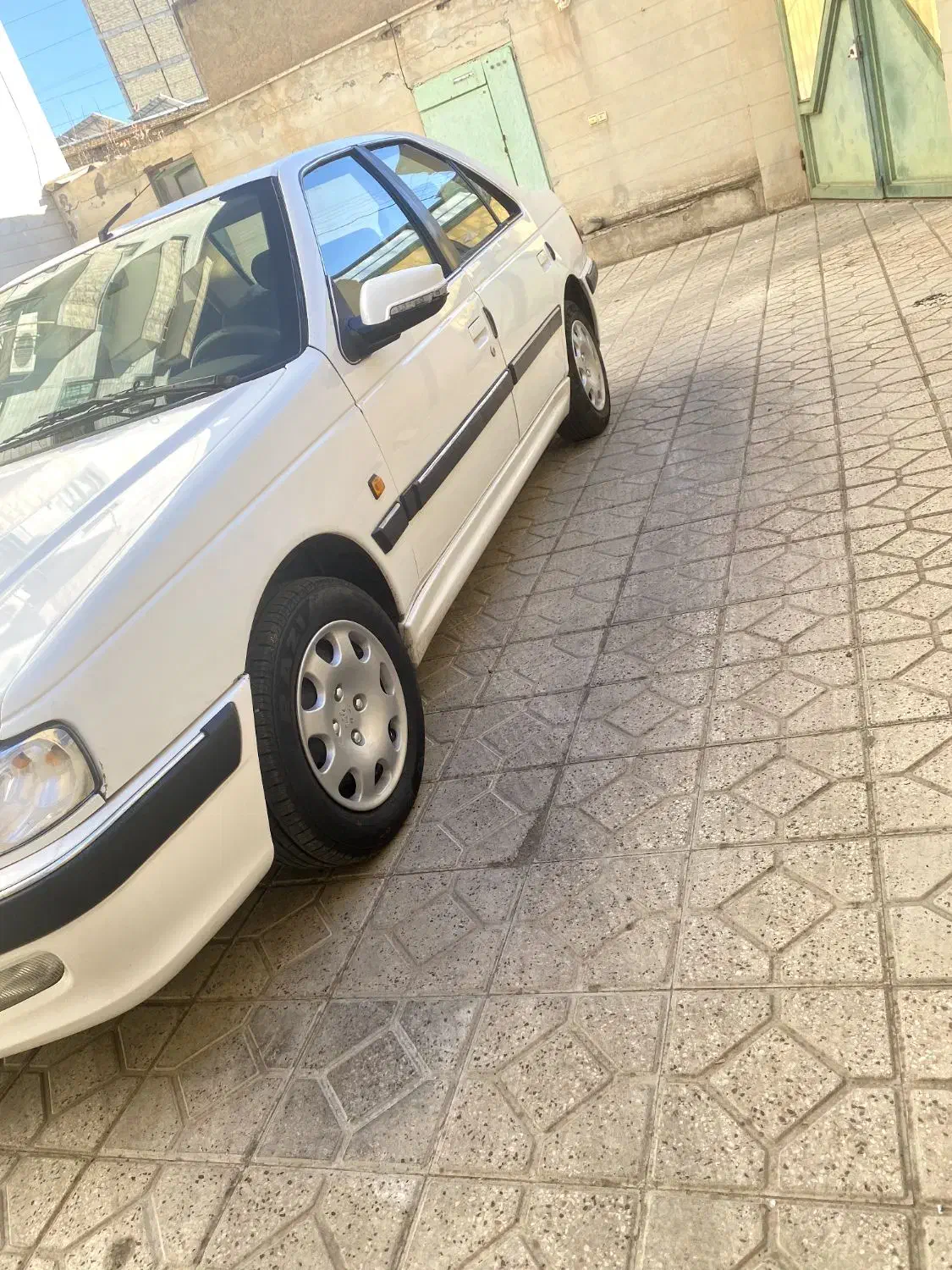 فروشی پرشیا|خودرو سواری و وانت|میانه, |دیوار