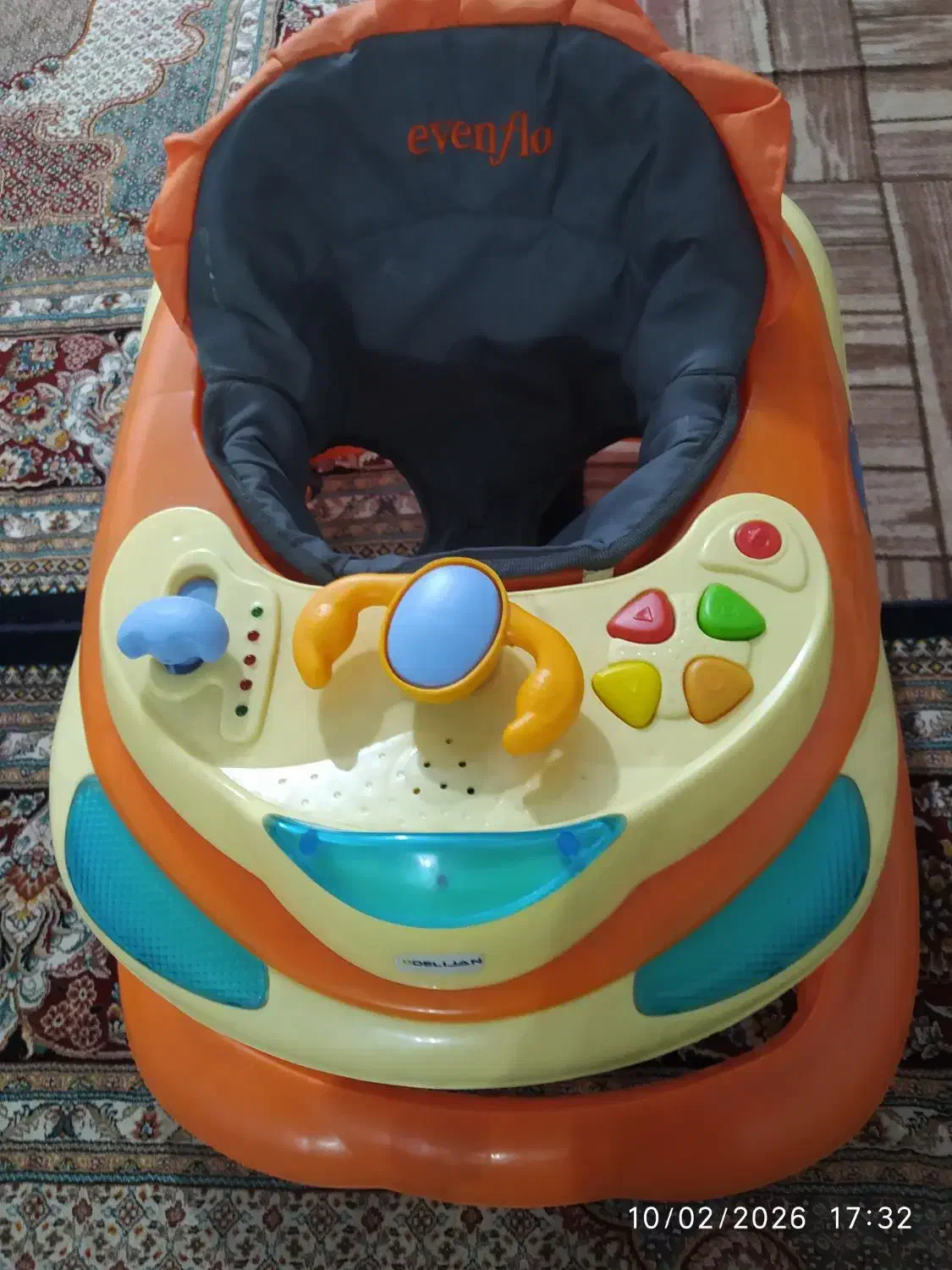 روروئک|اسباب و اثاث بچه|قدس, شهر‌قدس|دیوار