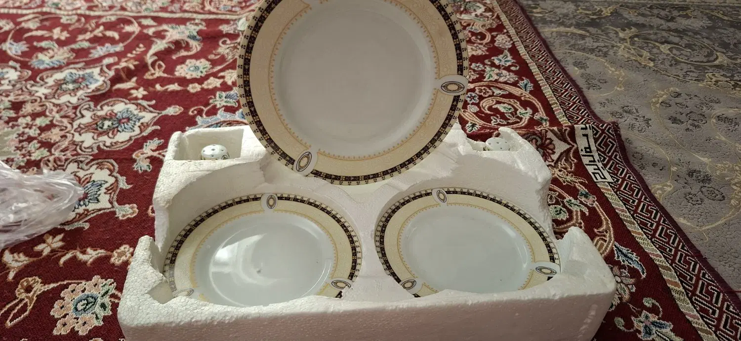 خیار خوری|ظروف سرو و پذیرایی|مبارکه, |دیوار