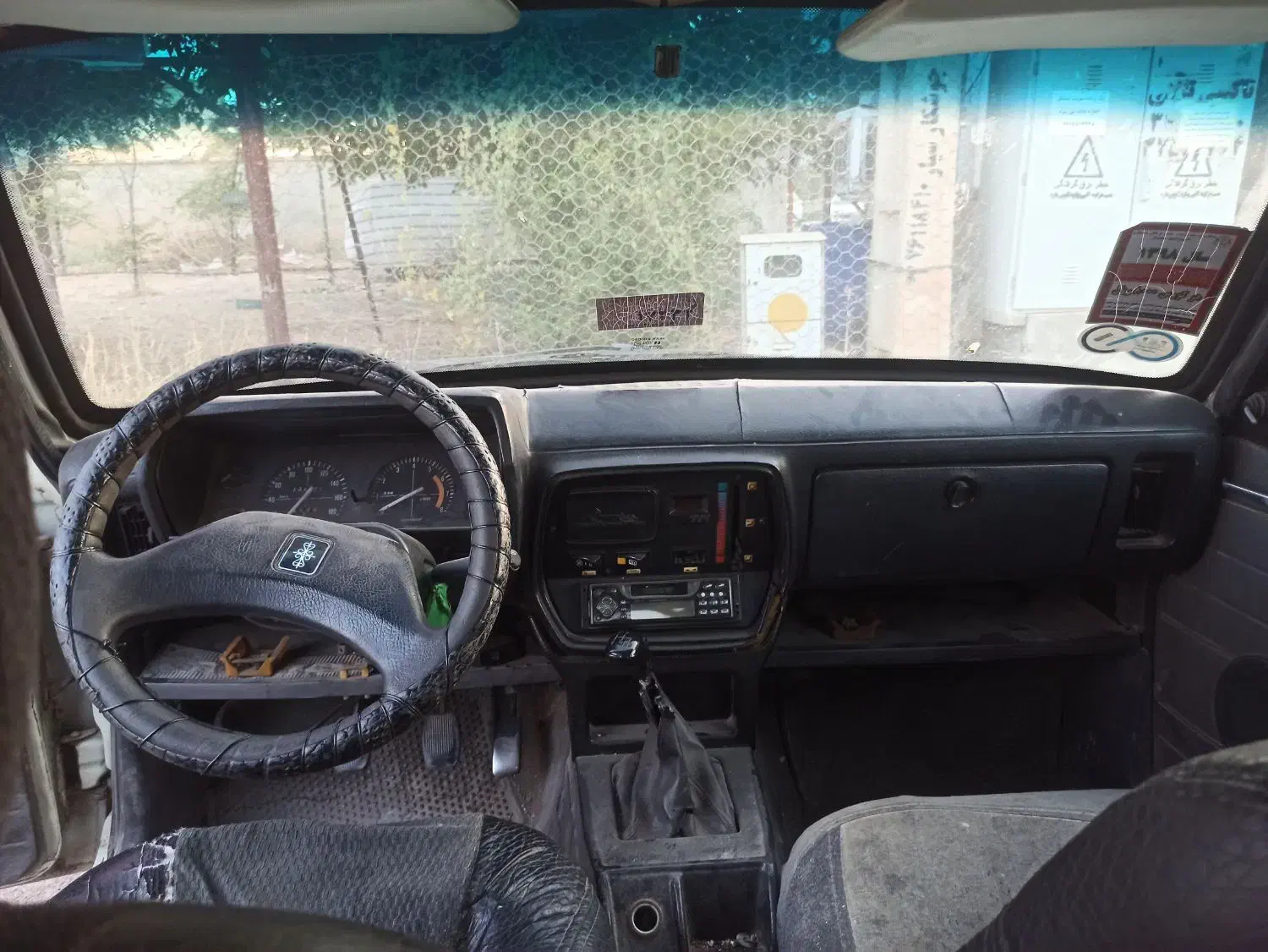 پیکان تاکسی با ۴۰۰ لیتر بنزین ماهانه|خودرو سواری و وانت|شیراز, شهرک کوثر|دیوار