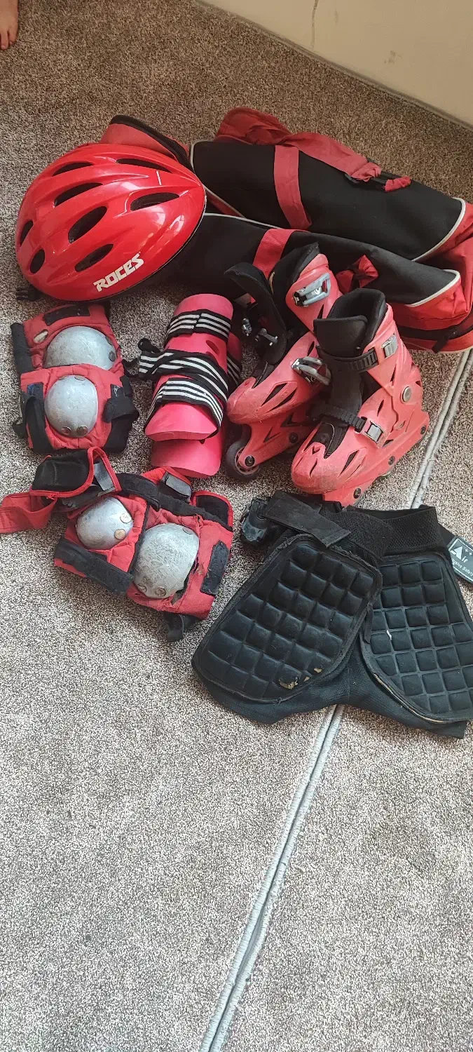 کفش اسکیت|دوچرخه، اسکیت، اسکوتر|سلفچگان, |دیوار