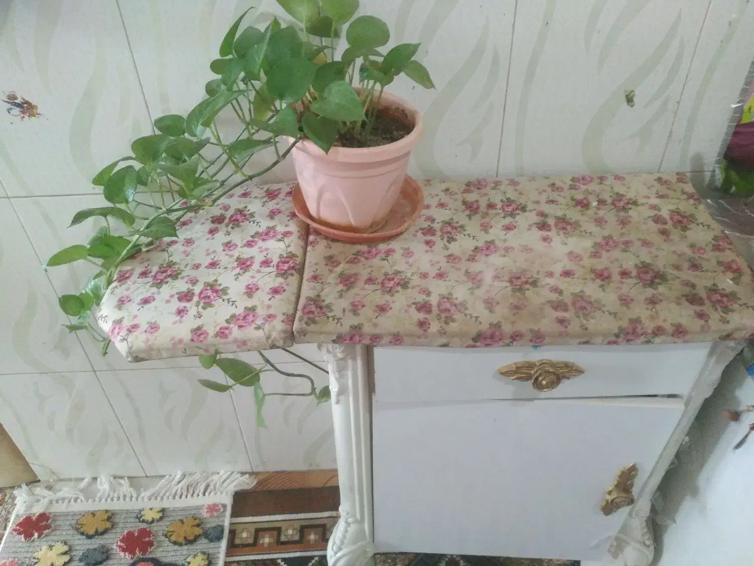 میز اتو|اتو و لوازم اتو|سنقر, |دیوار