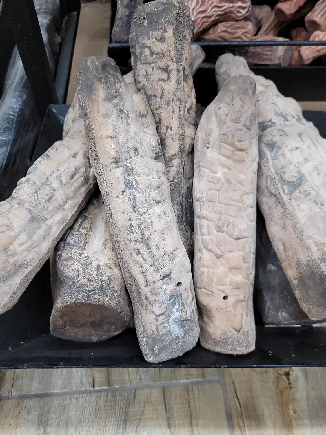 فروش ویژه هیزم نسوز شومینه و باربیکیو با تنوع بالا|بخاری، هیتر، شومینه|لاهیجان, جمهوری|دیوار