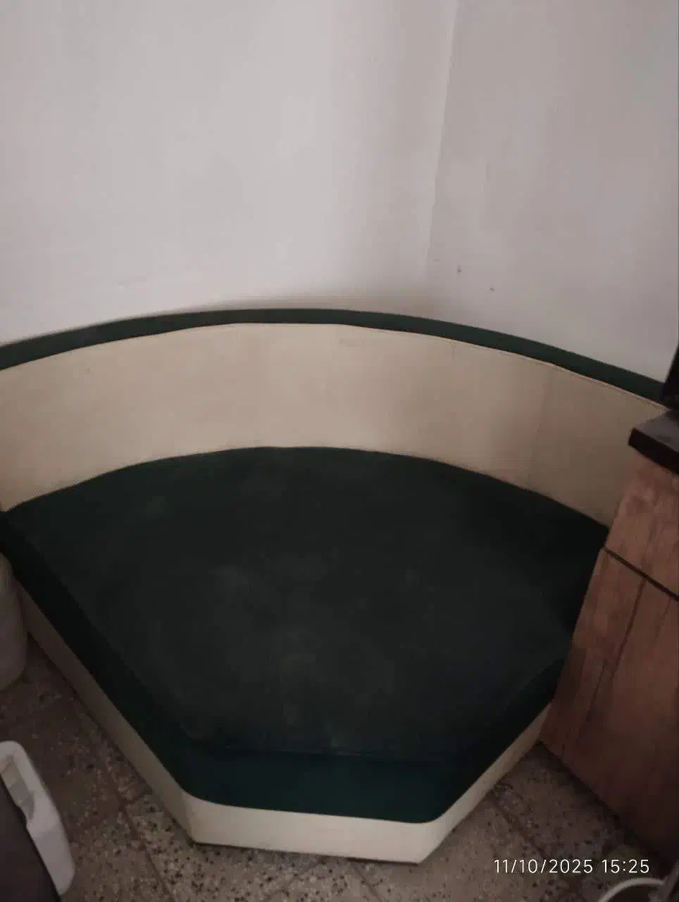 لوازم آریشگاه زنانه|آرایشگاه و سالنهای زیبایی|سبزوار, قصبه غربی|دیوار