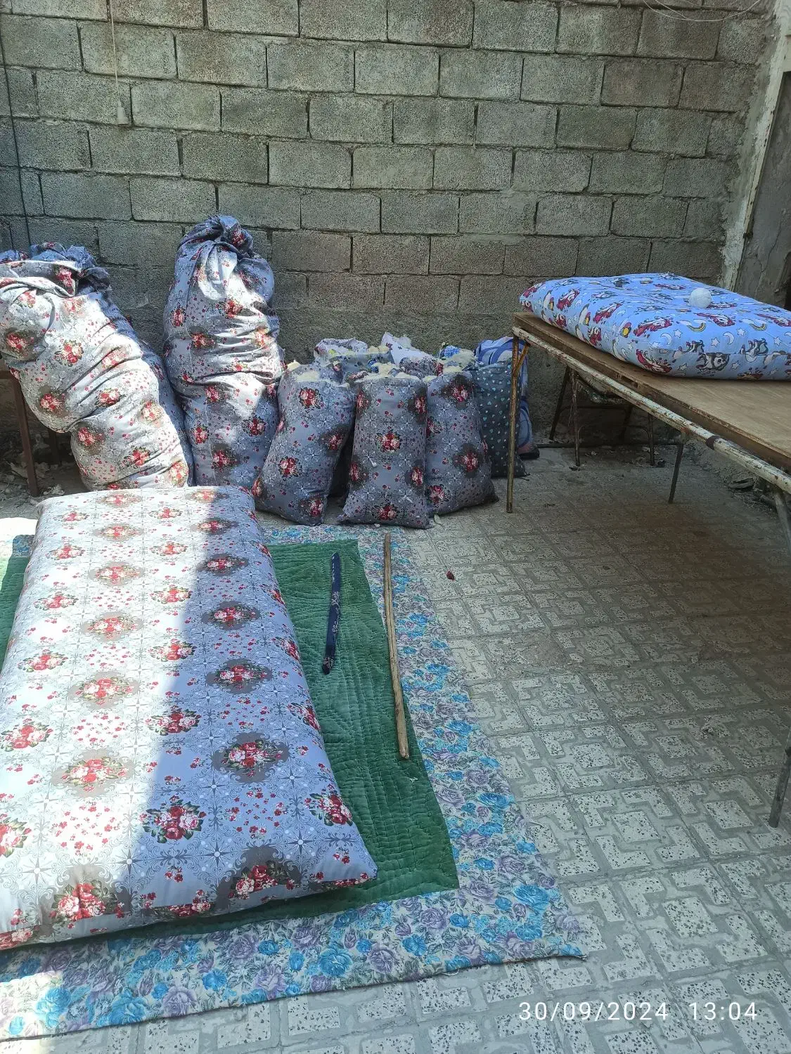 پنبه زنی و تشک دوزی جویبار حلاجی پنبه با دستگاه|رختخواب، بالش، پتو|کازرون, |دیوار