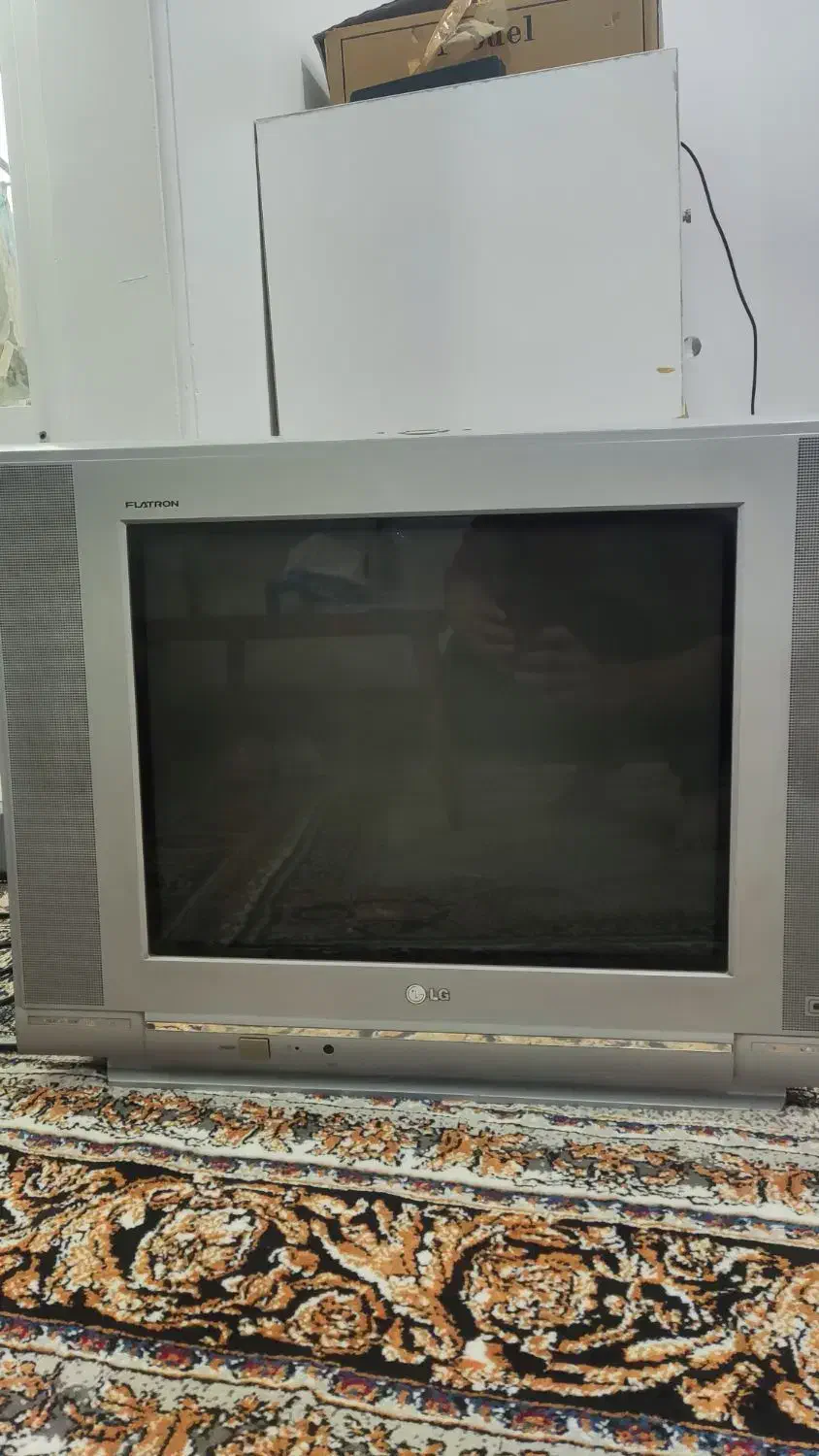 تلویزیون ، چمدان|تلویزیون و پروژکتور|اهواز, شهرک دانشگاه|دیوار