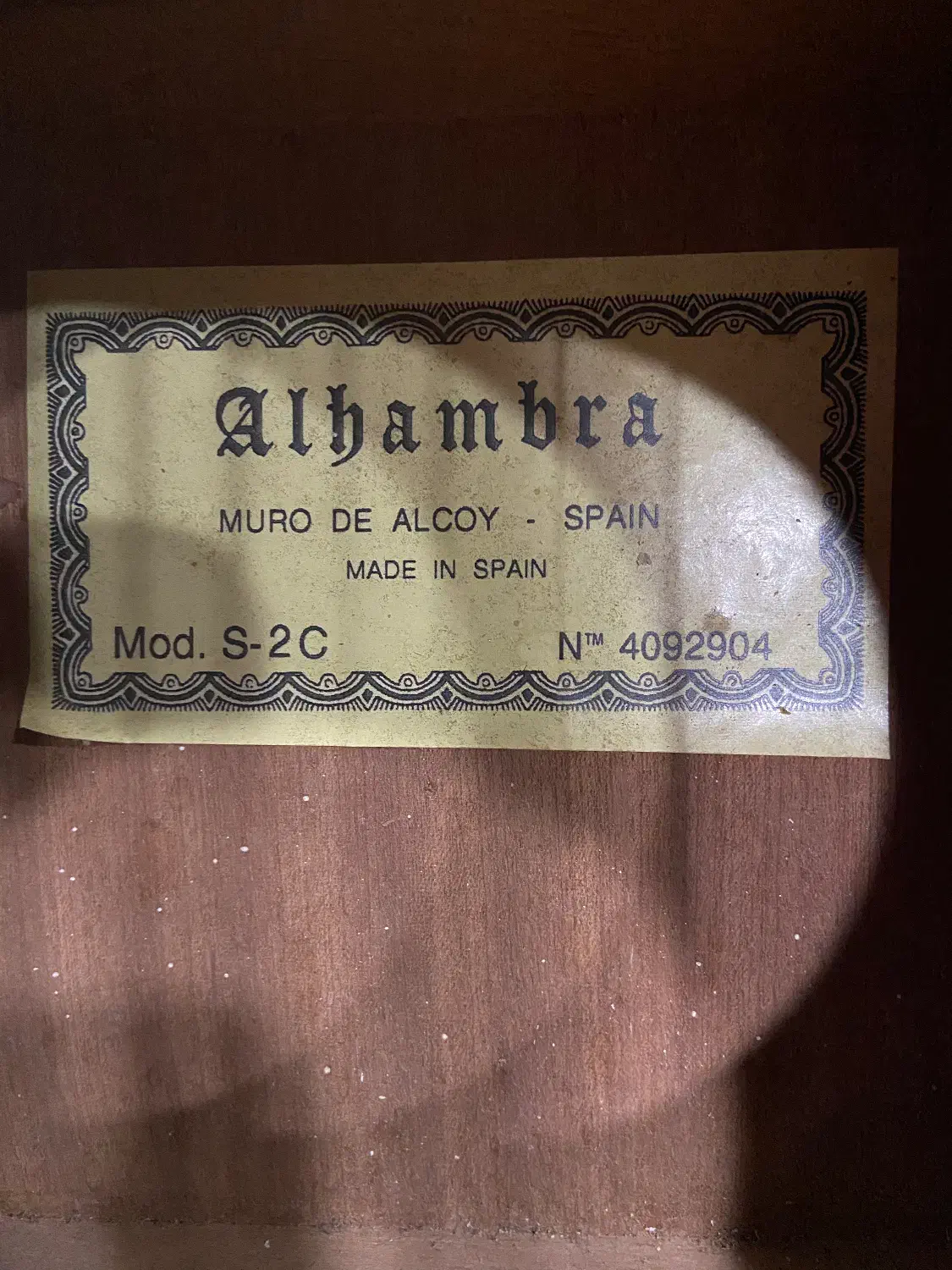 گیتار الحمبرا 2C با کیس|گیتار، بیس، امپلیفایر|آبادان, |دیوار