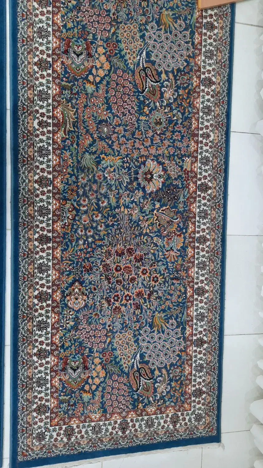 فرش ۹ متری ۷۰۰ شانه جردن|فرش|هشتگرد, شهرک ولیعصر (مصلی)|دیوار