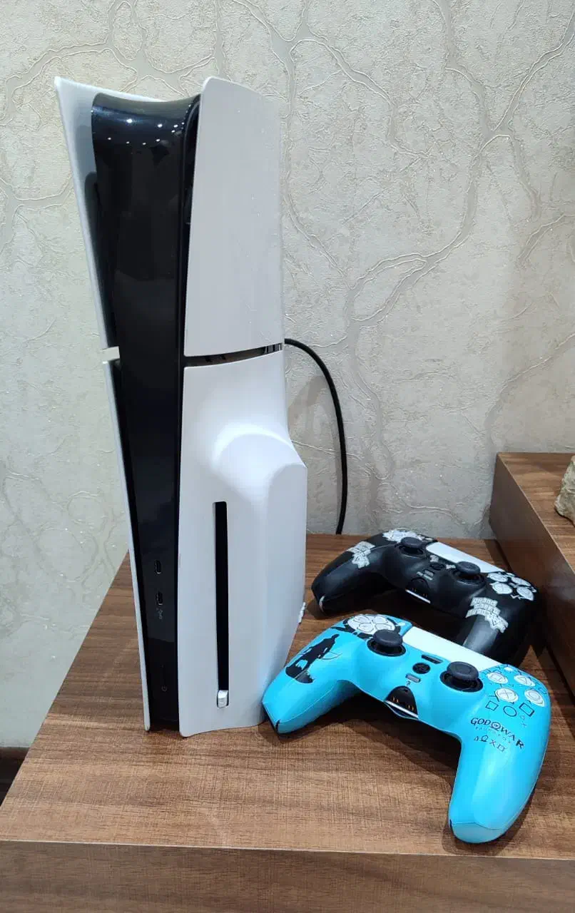 ps5 slime استاندارد نو نو استفاده نشده|کنسول، بازی ویدئویی و آنلاین|ری, حمزه‌آباد|دیوار