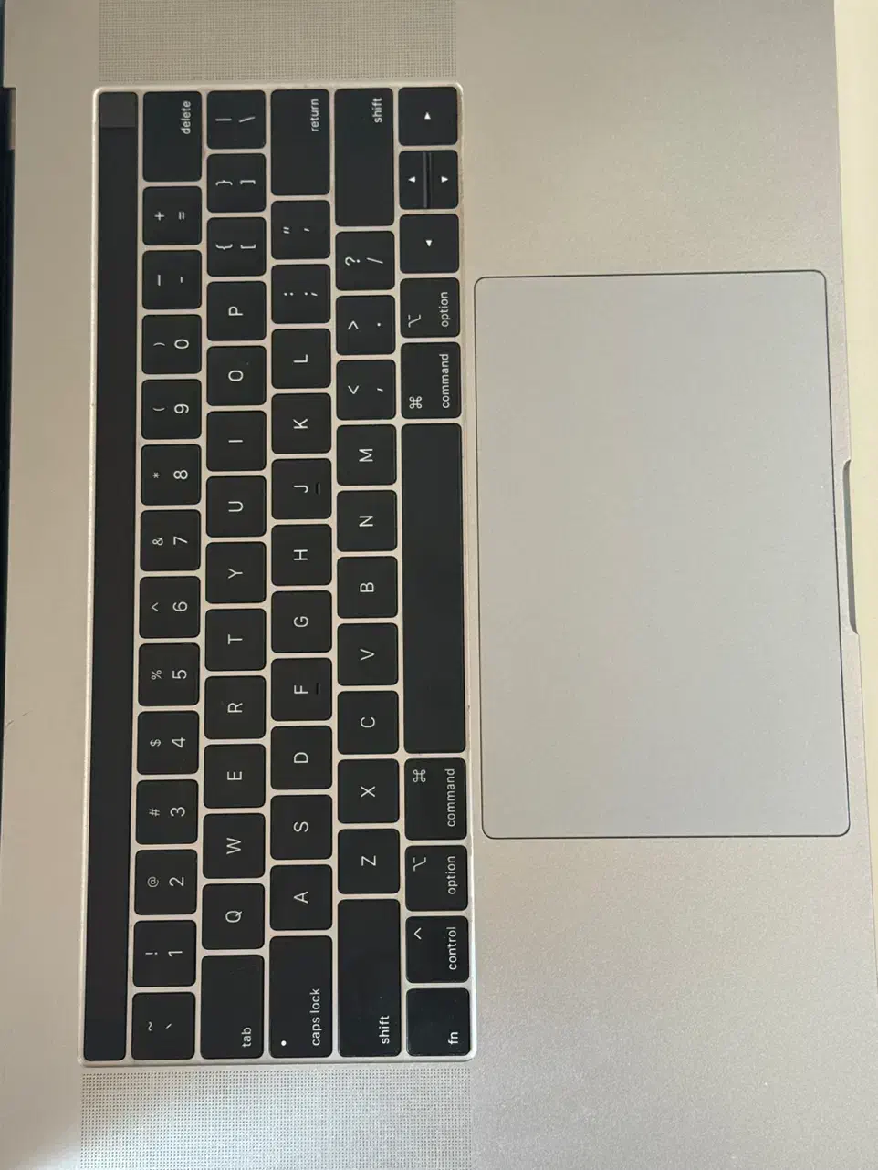 مکبوک پرو a1990|رایانه همراه|تهران, جنت‌آباد مرکزی|دیوار