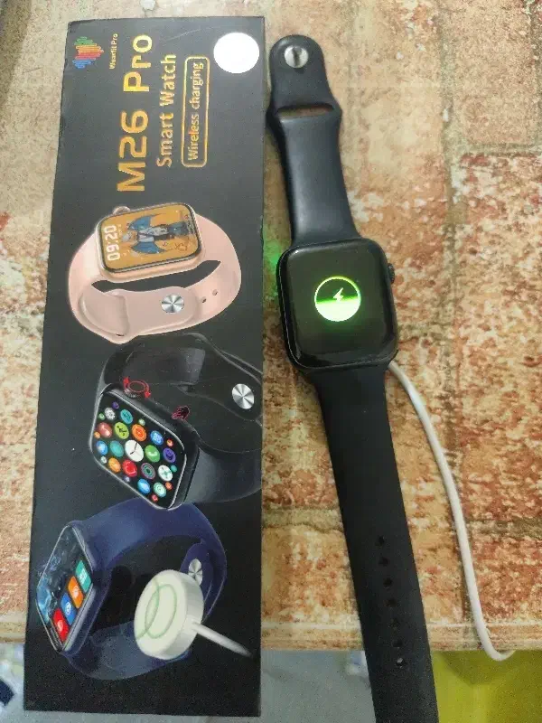 ساعت لمسی  هوشمند در حد نو|ساعت|بم, |دیوار