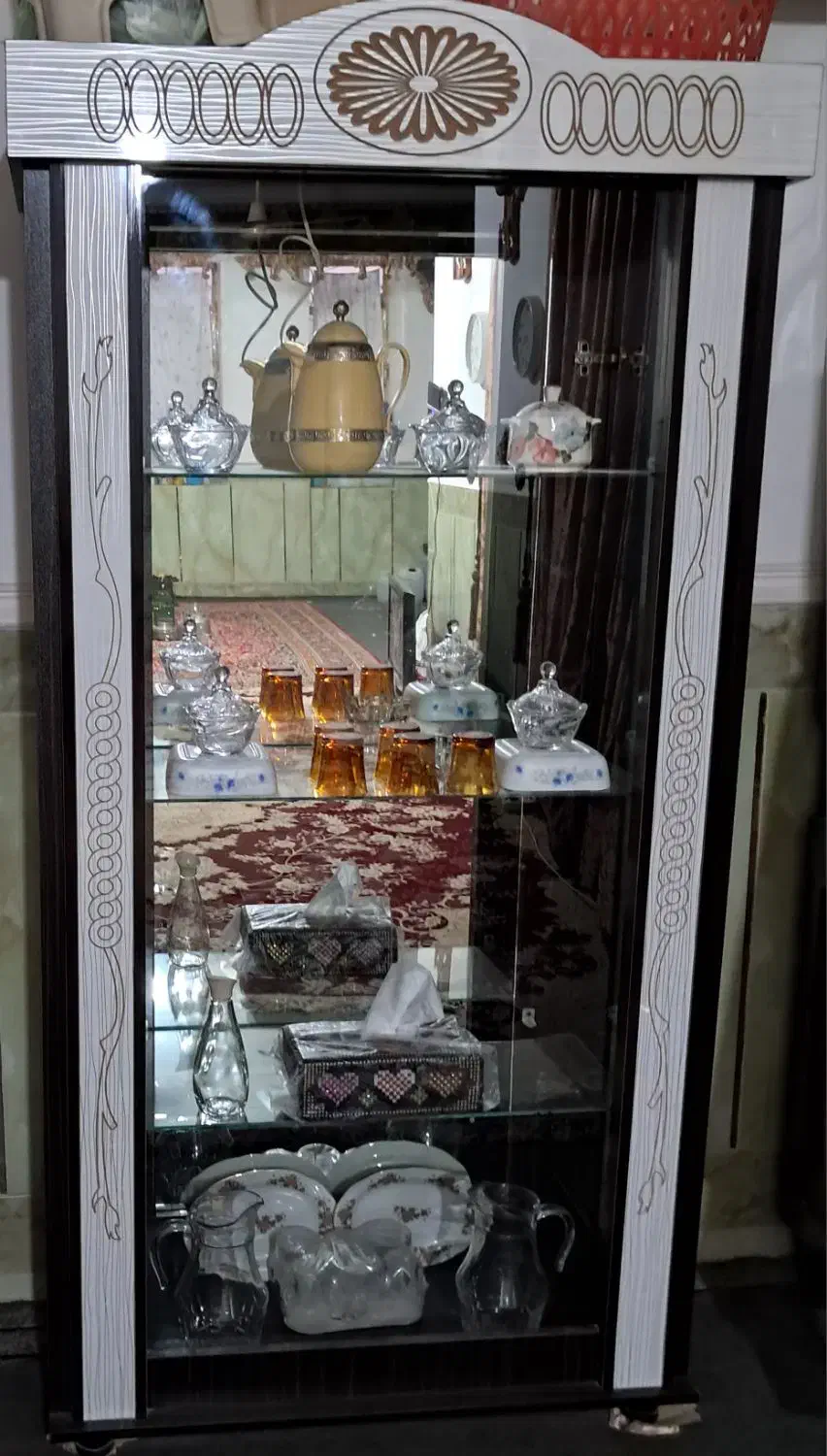 بوفه درحد نو|بوفه، ویترین، کنسول|زابل, |دیوار