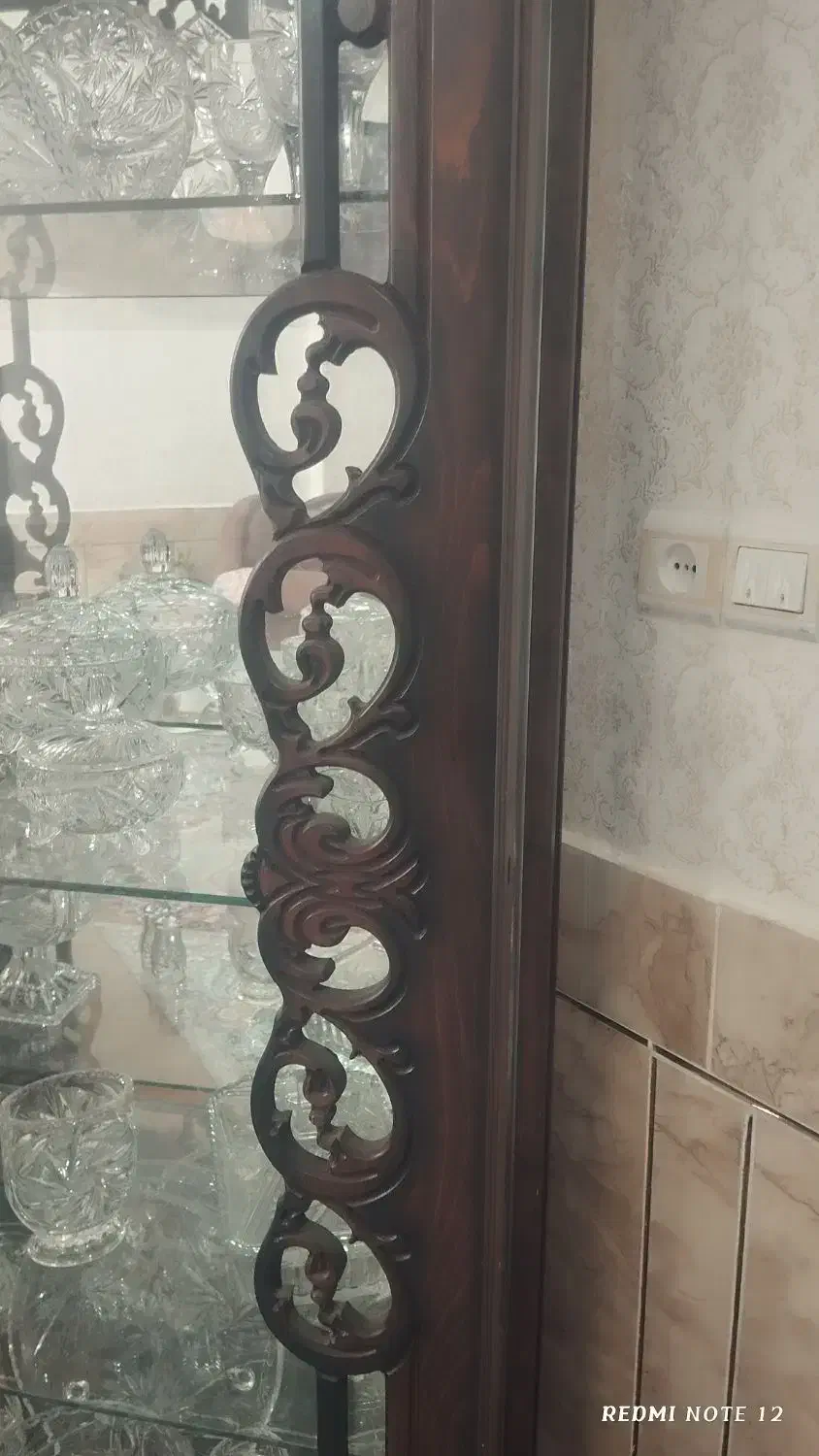 ویترین چوبی|بوفه، ویترین، کنسول|فارسان, |دیوار