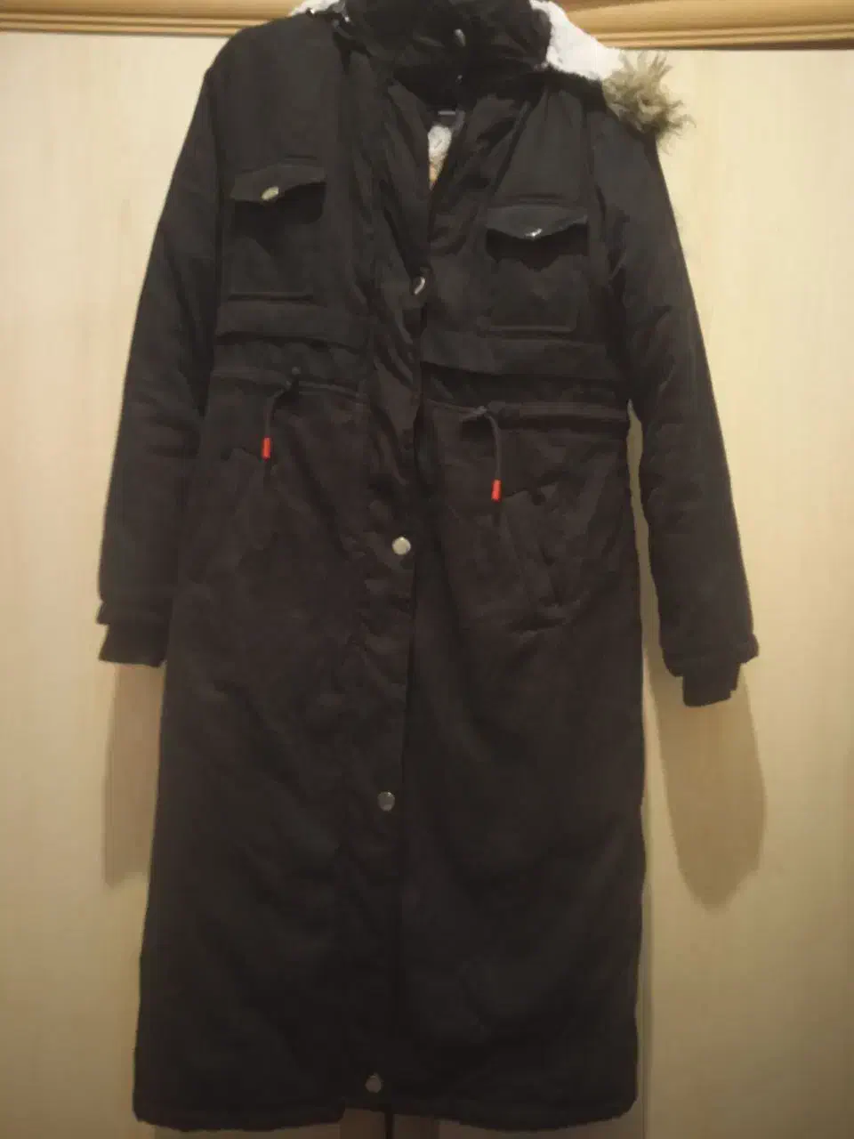 لباس|لباس|ایوان, |دیوار