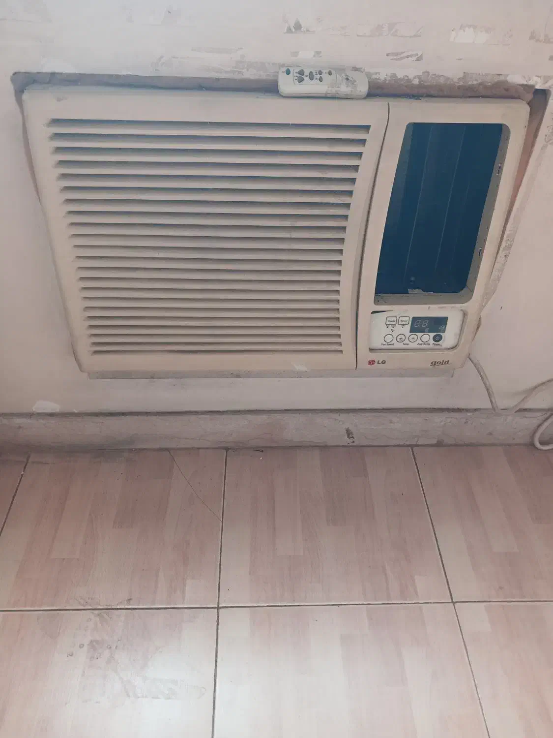 کولر پنجره ای ال جی|کولر گازی و فن‌کوئل|رشت, نیکمرام|دیوار