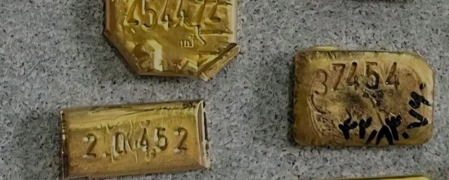 طلای آب شده|جواهرات|لردگان, |دیوار