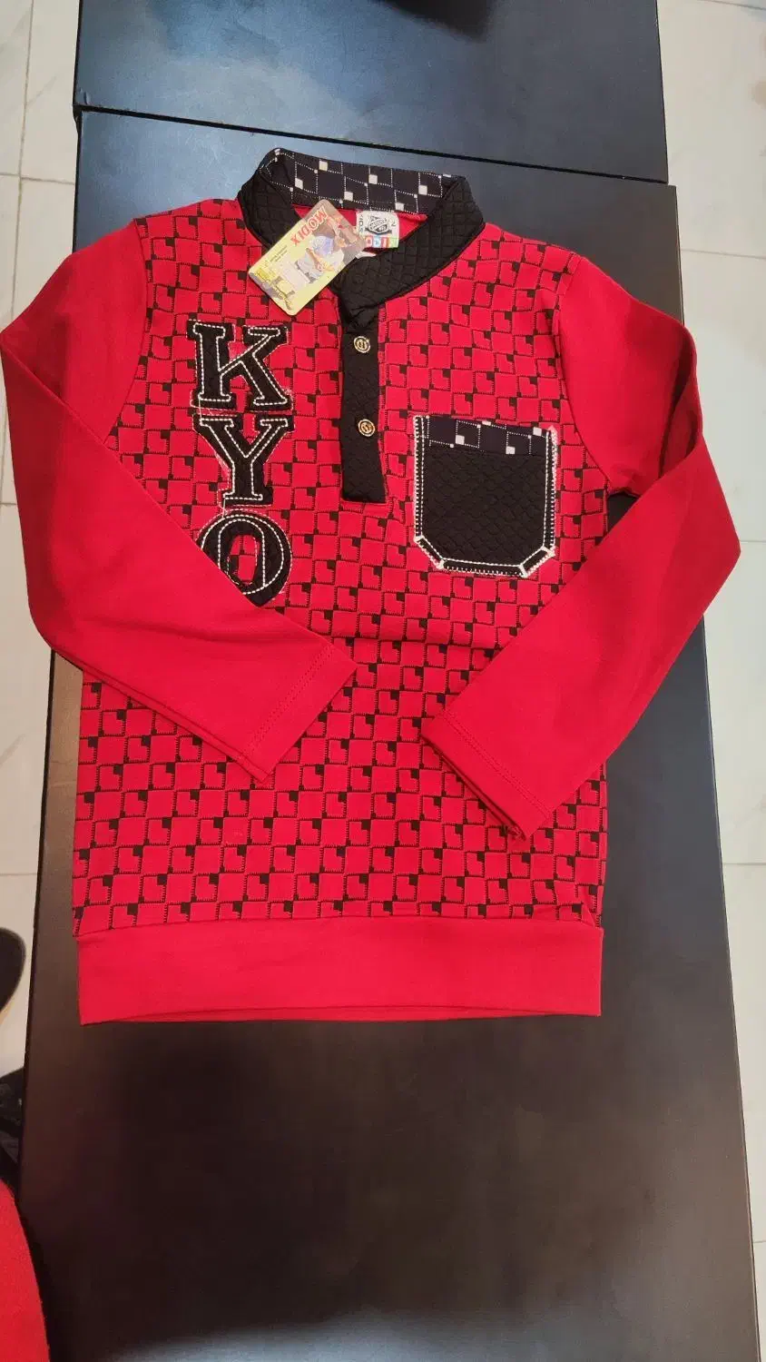 فروش عمده پوشاک بچه گانه به قیمت دوسال پیش|کفش و لباس بچه|کاشان, فاز ۲ ناجی آباد|دیوار