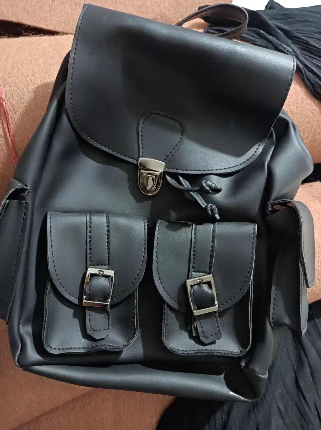 کوله پشتی مشکی نو|کیف، کفش، کمربند|بروجرد, |دیوار