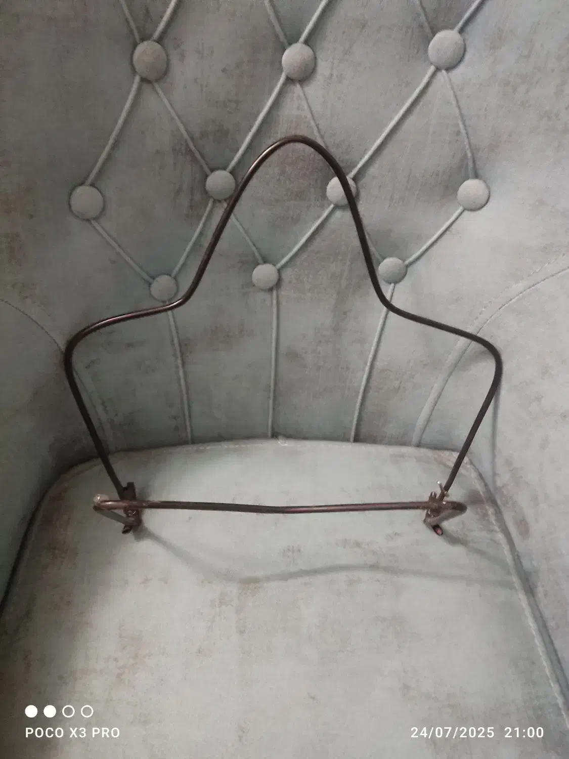 چوبکار لباس زنانه|فروشگاه و مغازه|ری, دیلمان|دیوار