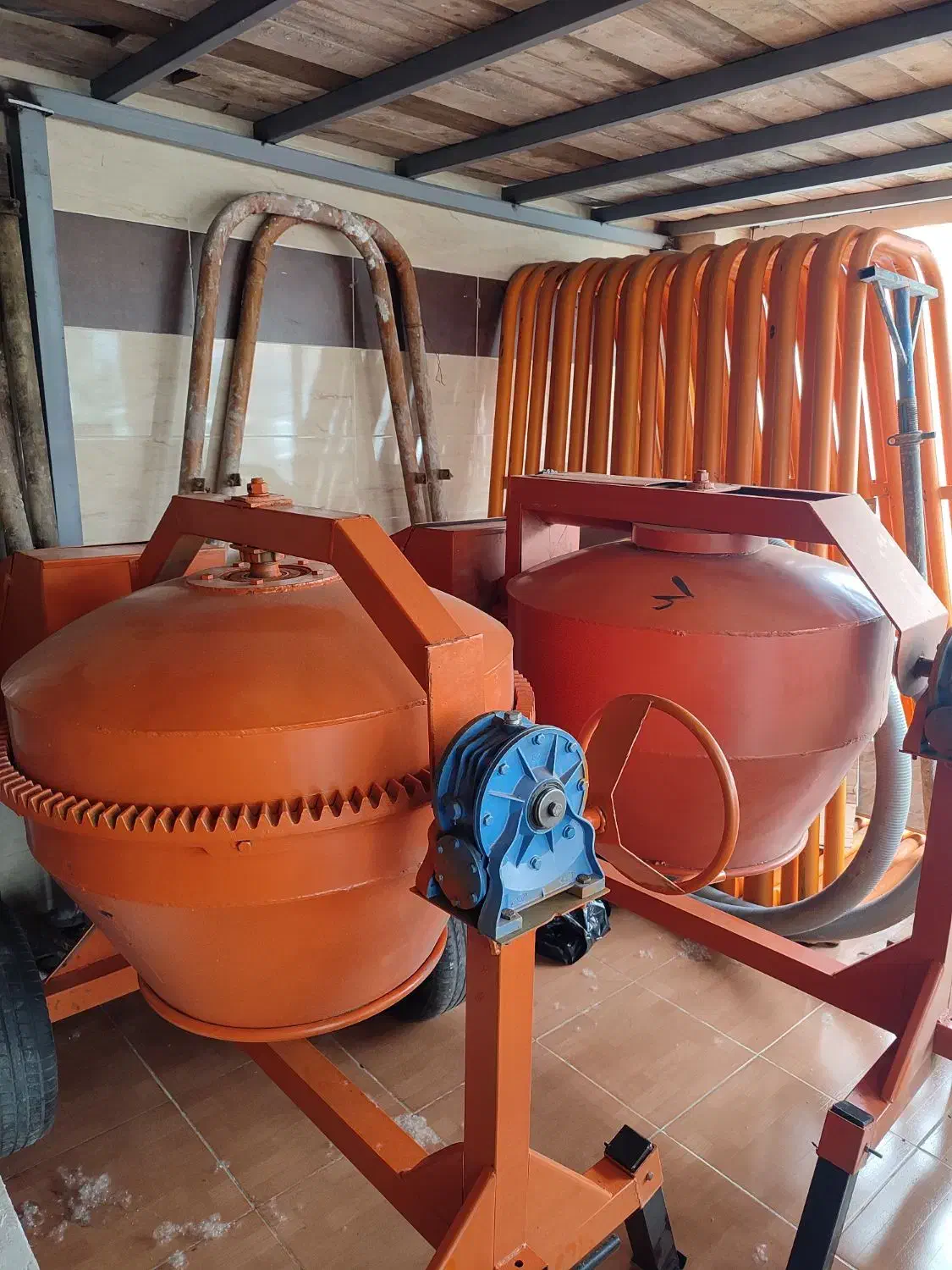 بتونیر میکسر بتونگیر|مصالح و تجهیزات ساختمان|رشت, معلولین|دیوار