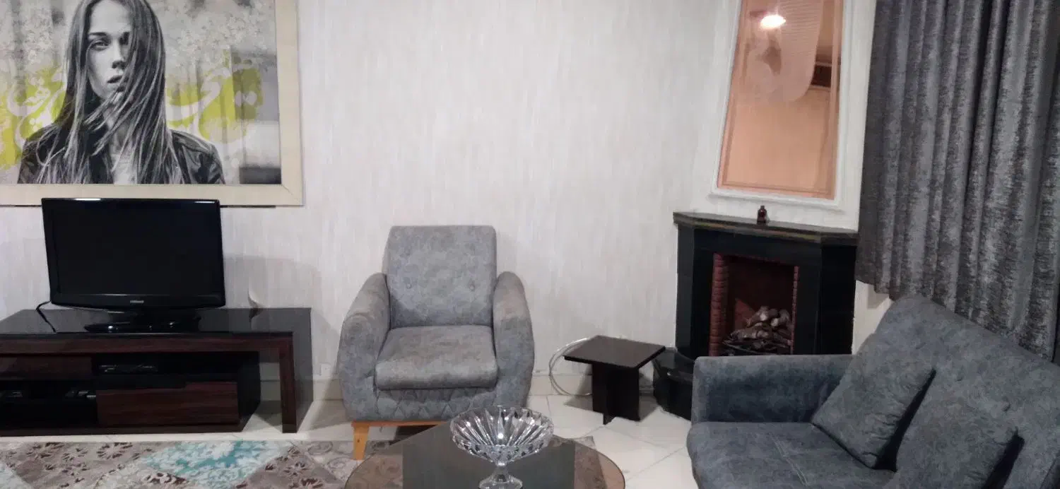 اجاره آپارتمان روزانه با پارکینگ در نارمک|اجارهٔ کوتاهمدت آپارتمان و سوئیت|تهران, نارمک|دیوار