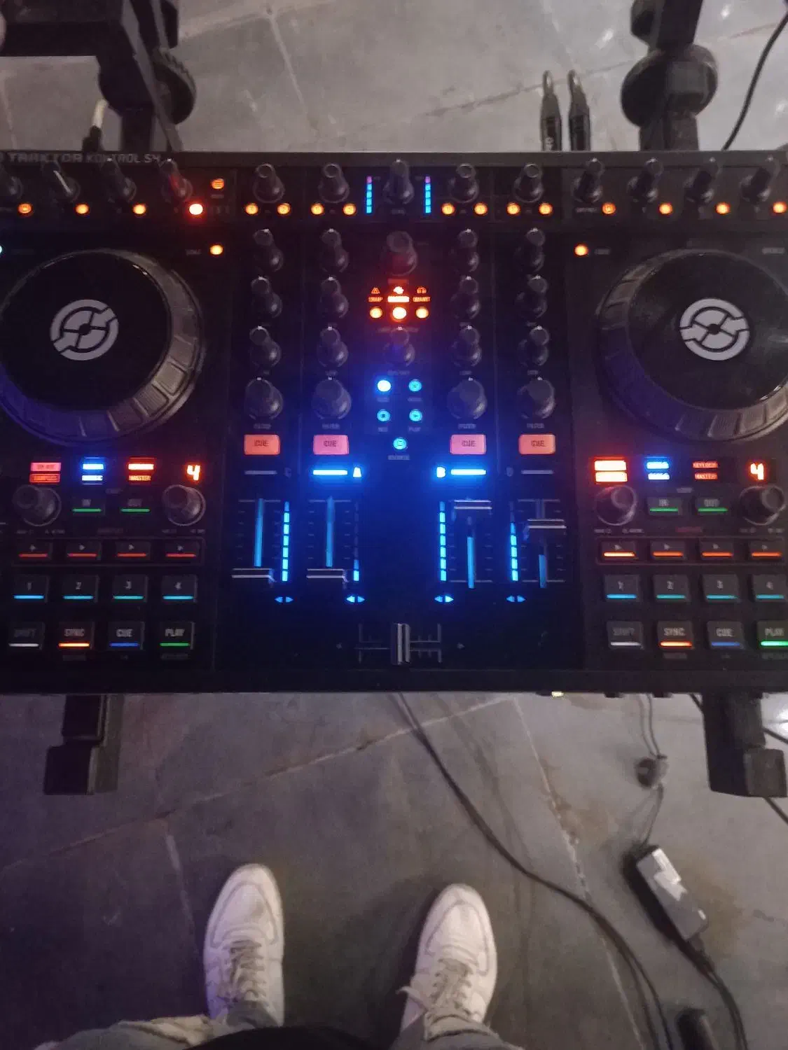 اجرای دیجی اقتصادی تا عروسی|خدمات پذیرایی، مراسم|تهران, فردوسی|دیوار