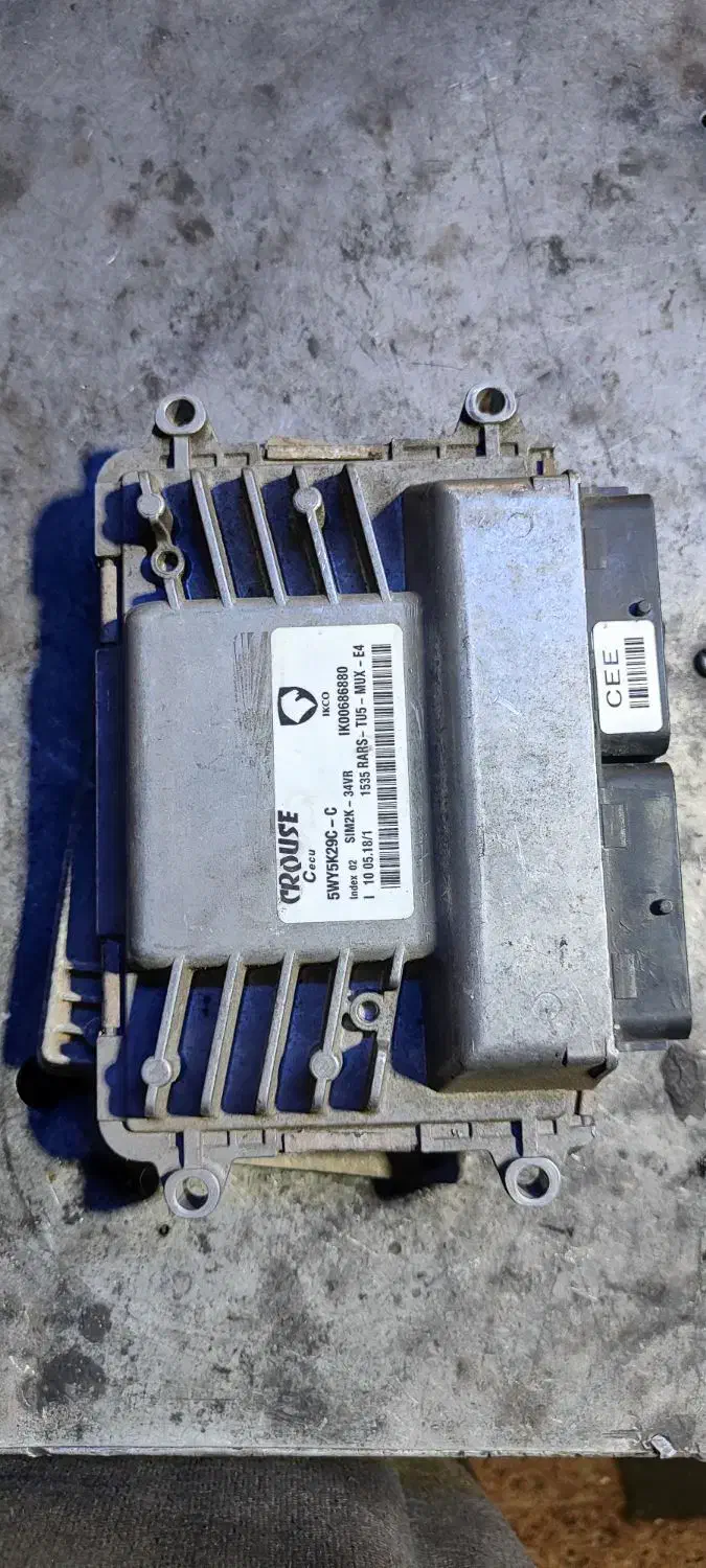 امداد خودرو،فروش باطری،تعمیر برق خودروهای ایرانی|خدمات موتور و ماشین|اسکو, |دیوار